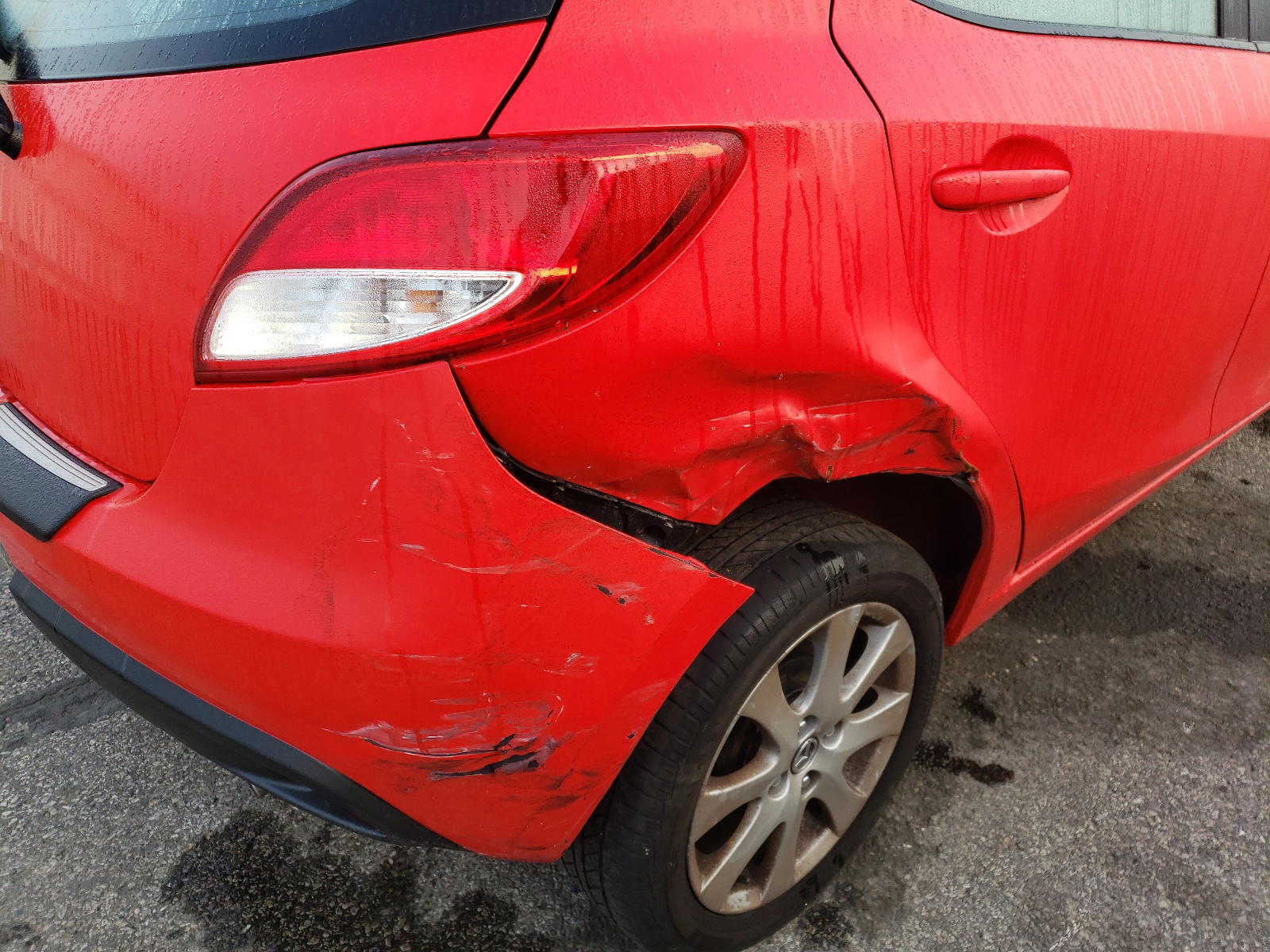 Photo 9 from auction – 2013 MAZDA MAZDA2 with VIN JM1DE1LYXD0162346