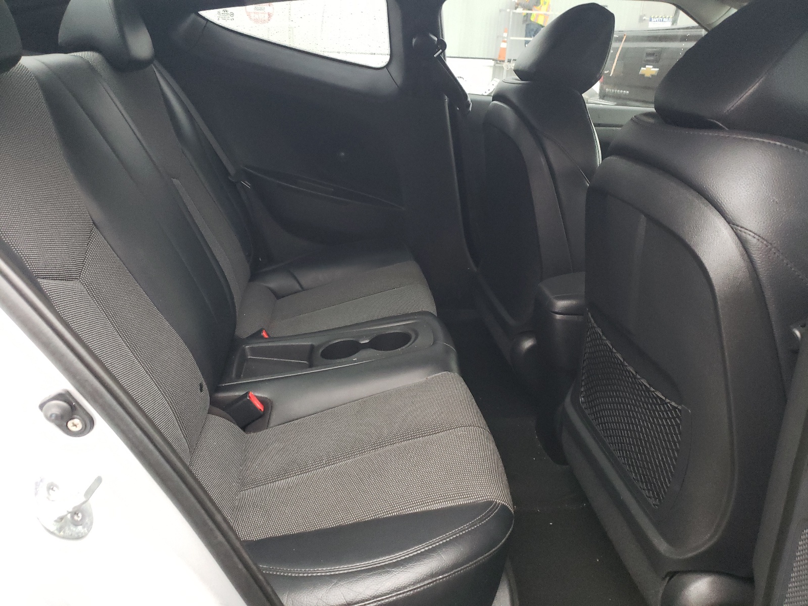 صورة رقم 6 من المزاد - 2012 HYUNDAI VELOSTER مع VIN KMHTC6AD0CU030956