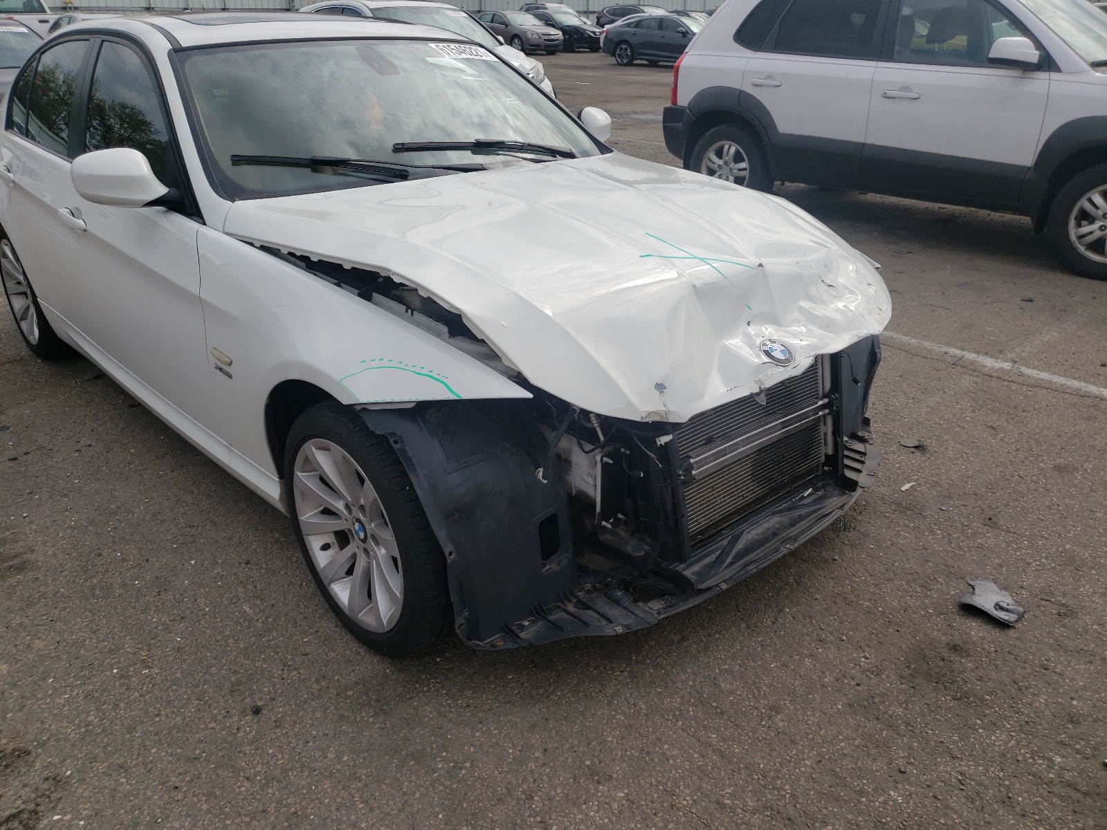Photo 9 from auction – 2011 BMW 328 XI with VIN WBAPK7G53BNN78325