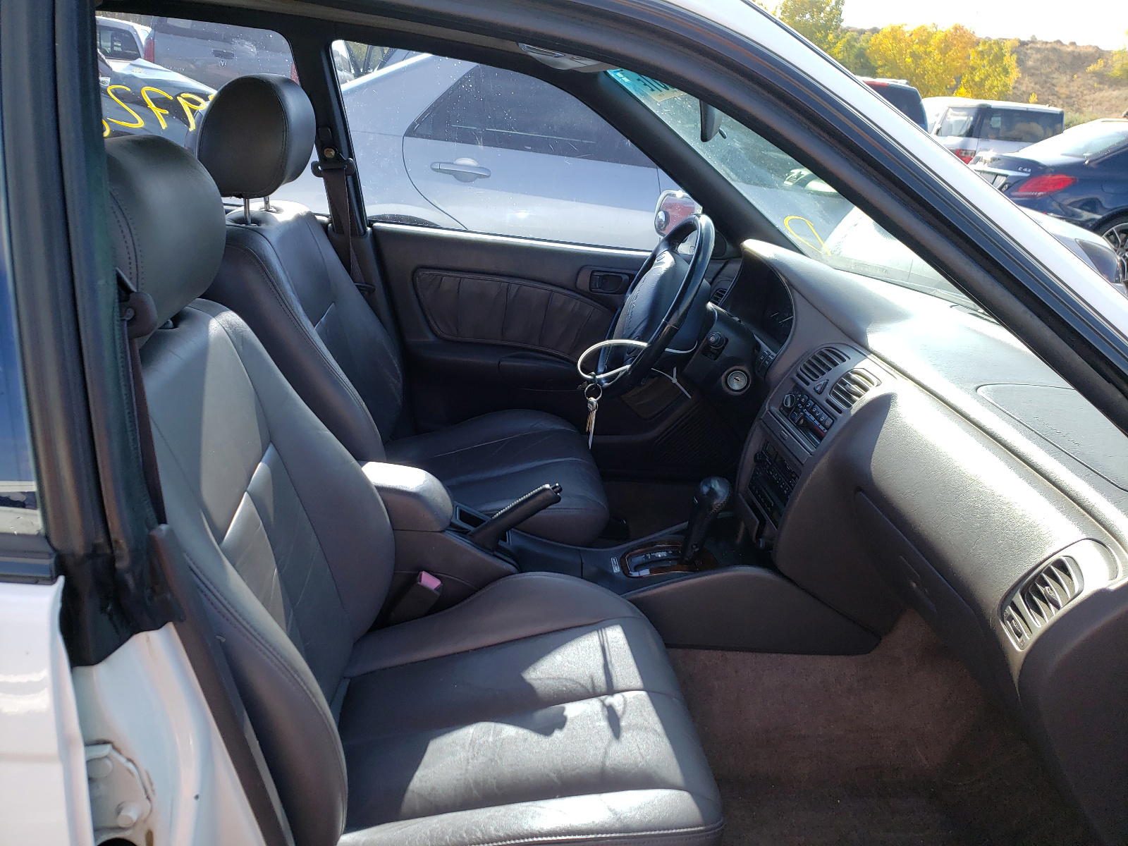 Photo 5 from auction – 1995 SUBARU LEGACY LS with VIN 4S3BD6550S7229129