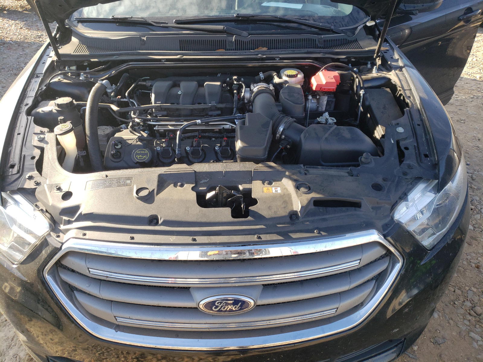 Photo 7 from auction – 2015 FORD TAURUS SEL with VIN 1FAHP2E80FG208488
