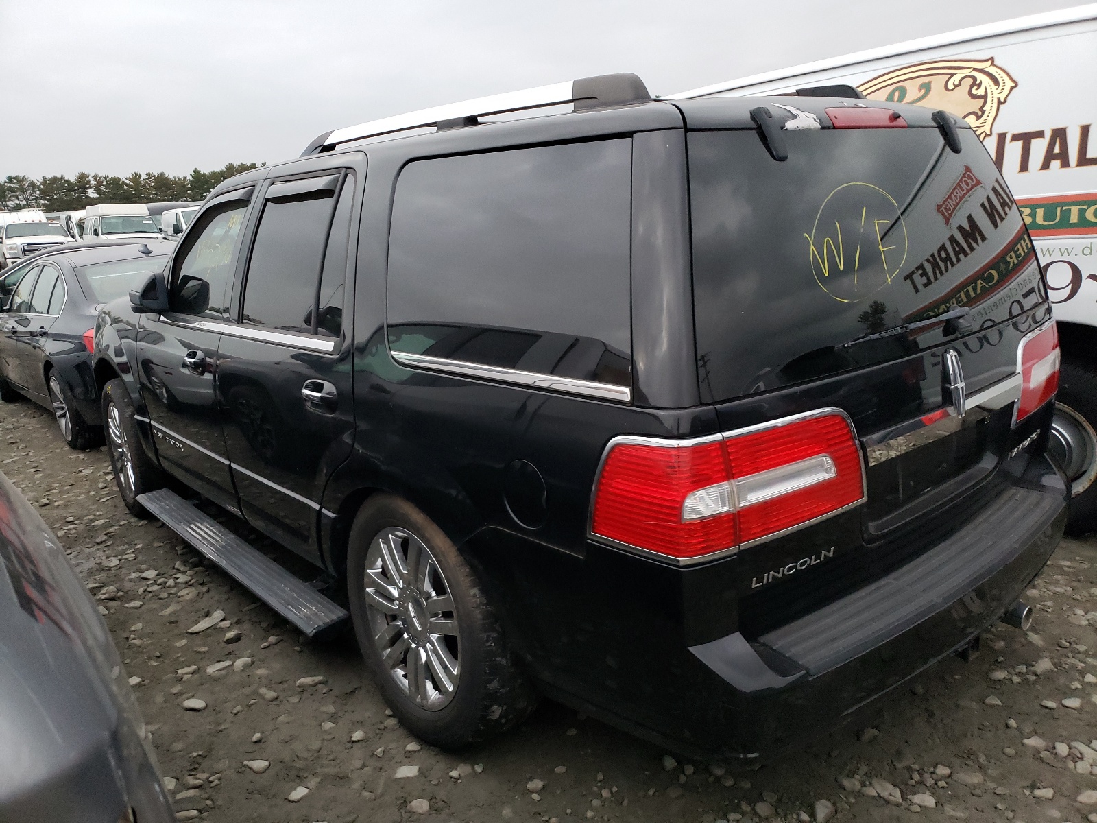 Photo 3 from auction – 2007 LINCOLN NAVIGATOR with VIN 5LMFU28597LJ19435