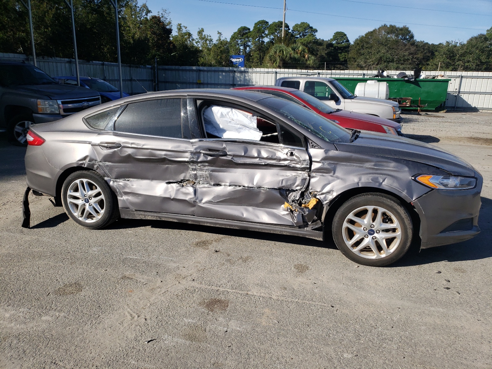 Photo 9 from auction – 2013 FORD FUSION SE with VIN 3FA6P0HR9DR285821