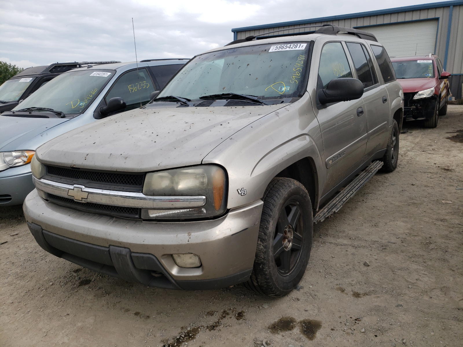 Photo 2 from auction – 2003 CHEVROLET TRAILBLAZE with VIN 1GNET16P336170174