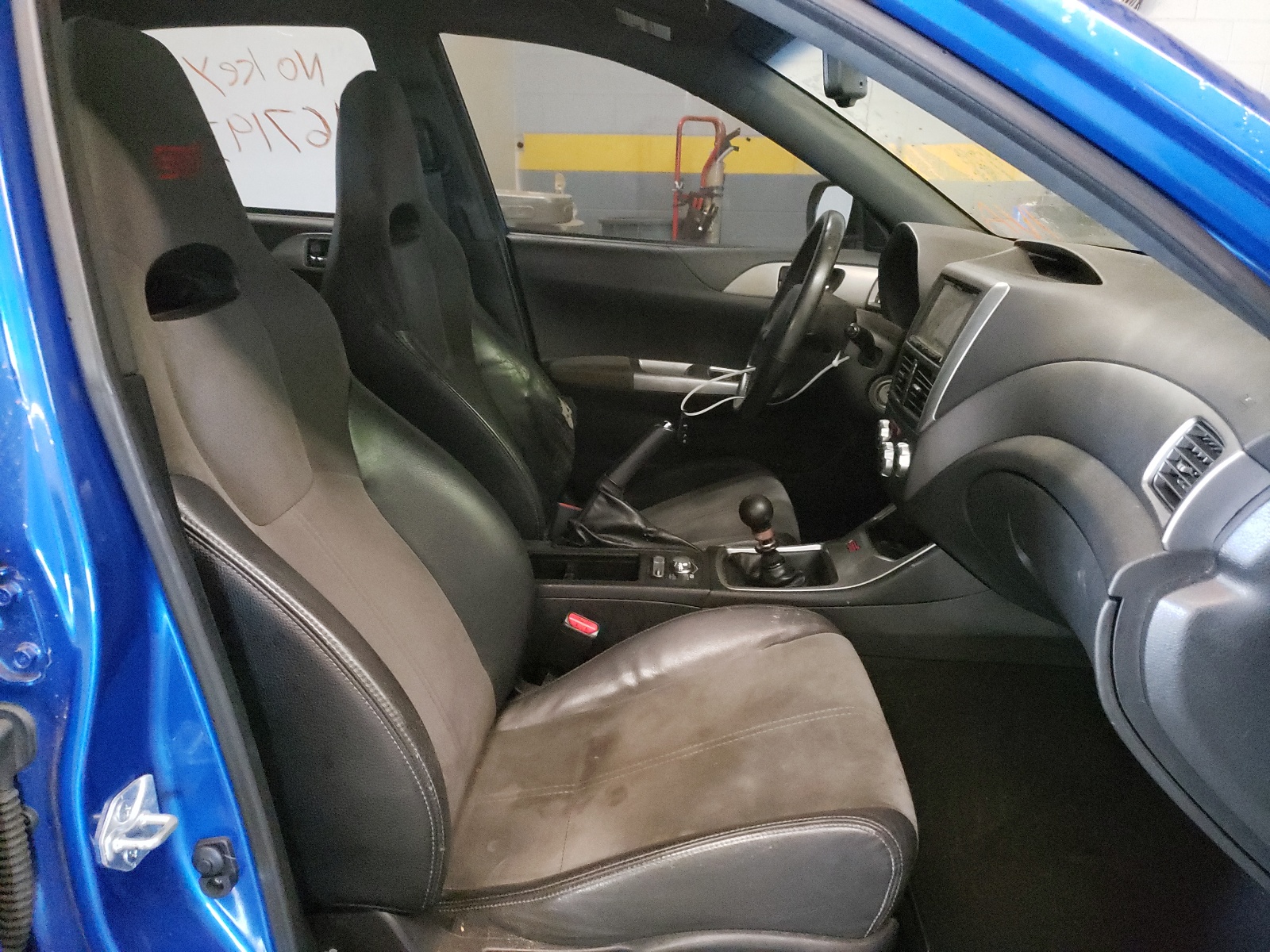 Photo 5 from auction – 2009 SUBARU IMPREZA WR with VIN JF1GR89619L802892