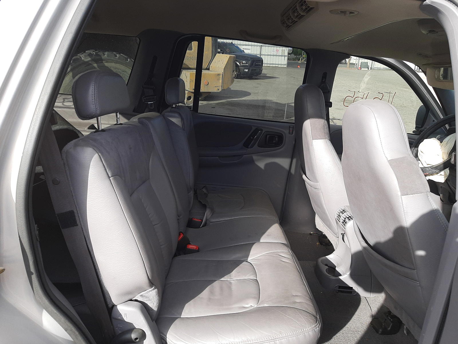 Photo 6 from auction – 1999 DODGE DURANGO with VIN 1B4HS28Y7XF625180