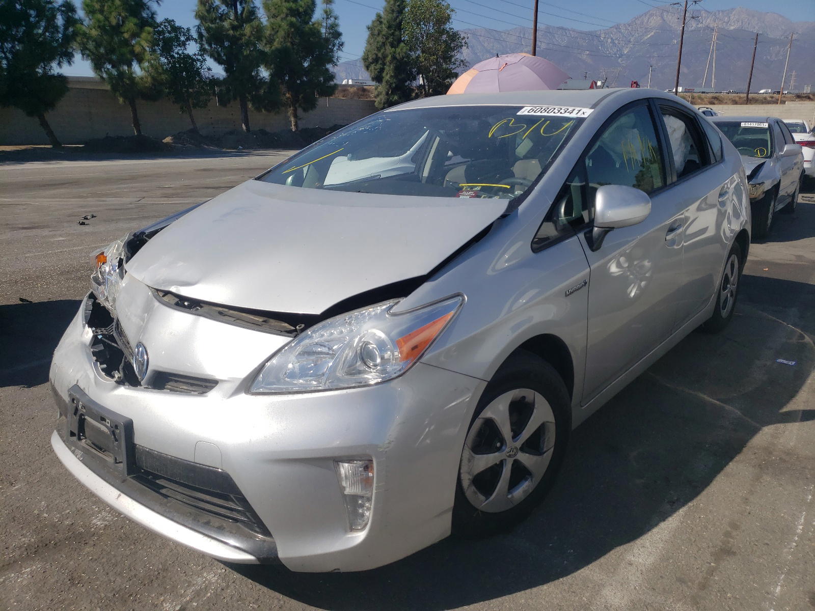 Photo 2 from auction – 2015 TOYOTA PRIUS with VIN JTDKN3DU8F1933916
