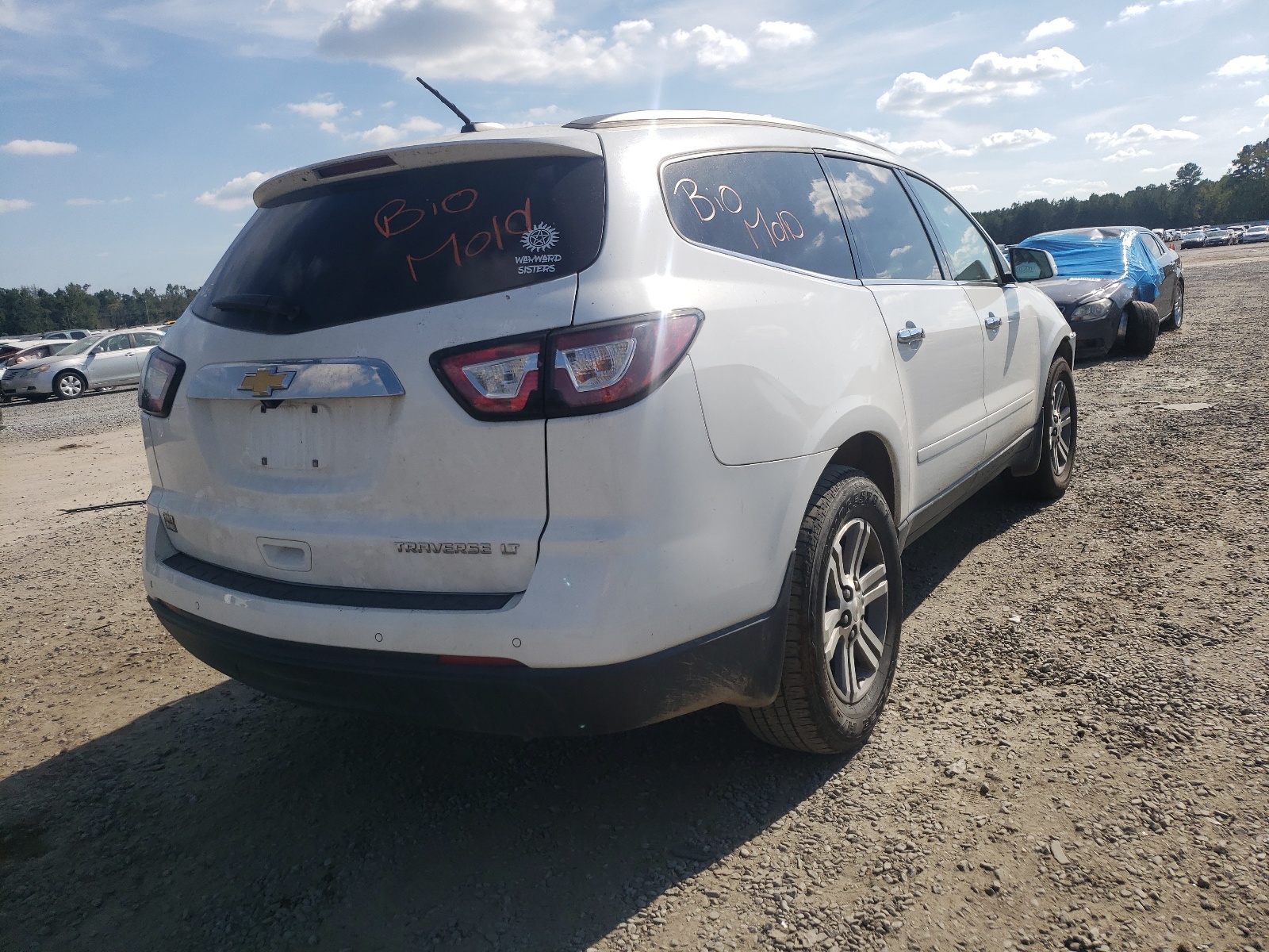 Photo 4 from auction – 2016 CHEVROLET TRAVERSE L with VIN 1GNKVGKDXGJ317895
