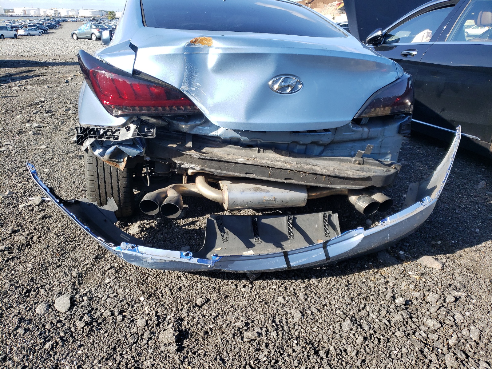 Photo 9 from auction – 2011 HYUNDAI GENESIS CO with VIN KMHHT6KD9BU046950