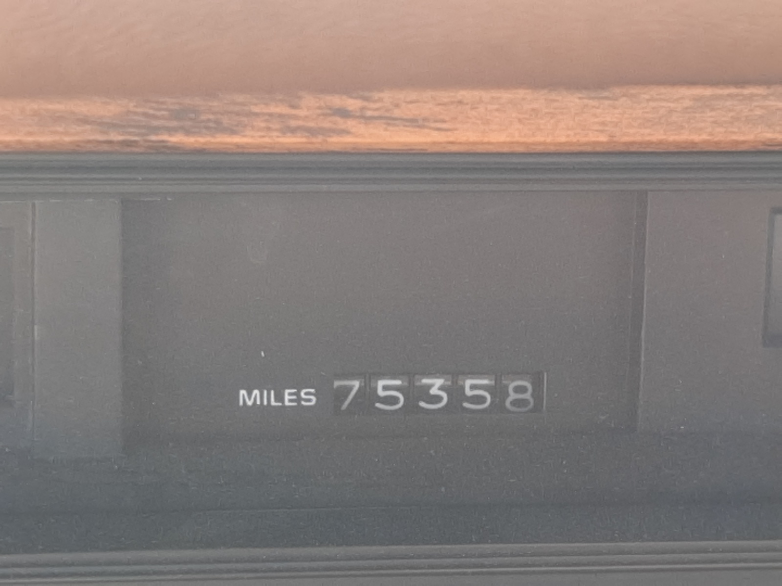 Фото 8 с аукциона – 1984 CADILLAC ELDORADO с VIN 1G6AL578XEE632473