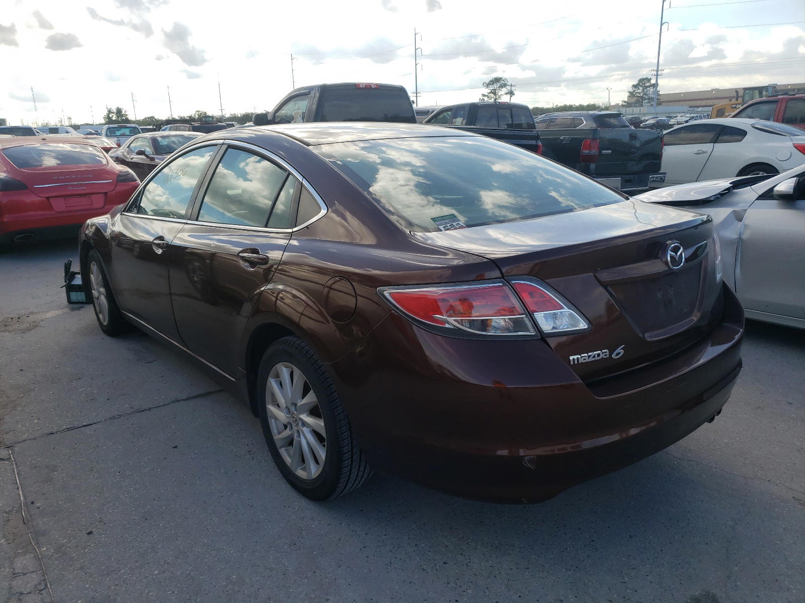 Photo 3 from auction – 2011 MAZDA 6 I with VIN 1YVHZ8CH3B5M30064