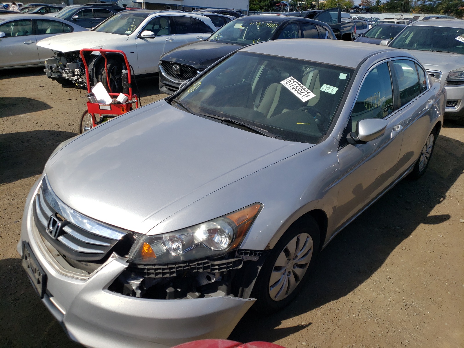 Photo 2 from auction – 2011 HONDA ACCORD LX with VIN 1HGCP2F38BA124019