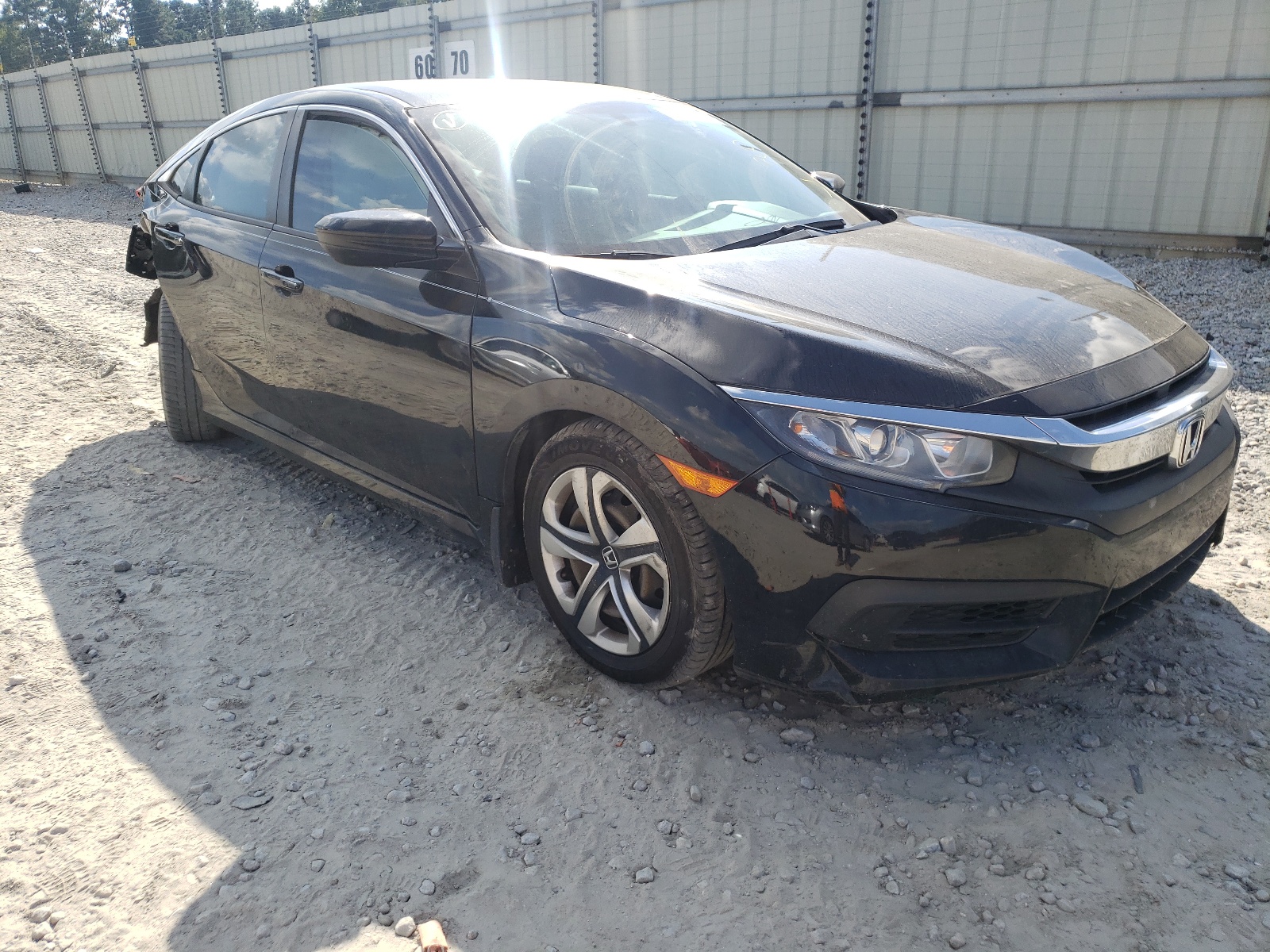 Photo 1 from auction – 2017 HONDA CIVIC LX with VIN 19XFC2F5XHE009498