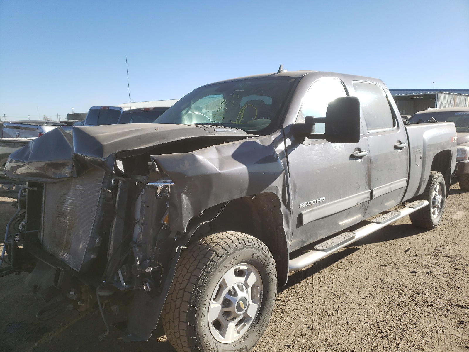 Photo 2 from auction – 2011 CHEVROLET SILVERADO with VIN 1GC1KXC86BF188614