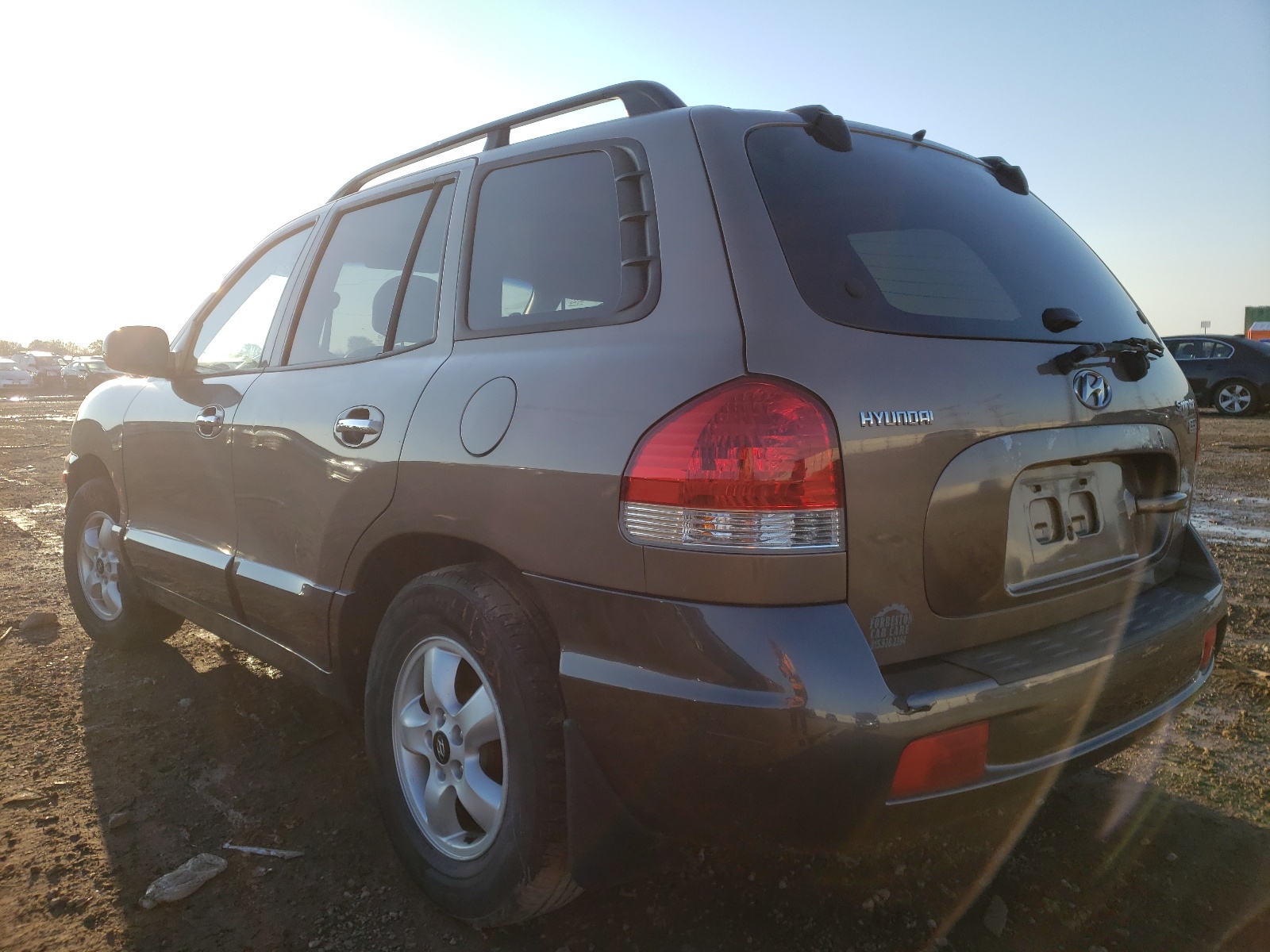 Photo 3 from auction – 2005 HYUNDAI SANTA FE G with VIN KM8SC13E95U892094