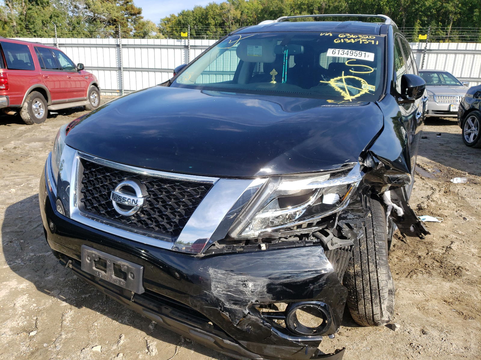 Photo 9 from auction – 2014 NISSAN PATHFINDER with VIN 5N1AR2MN0EC636320