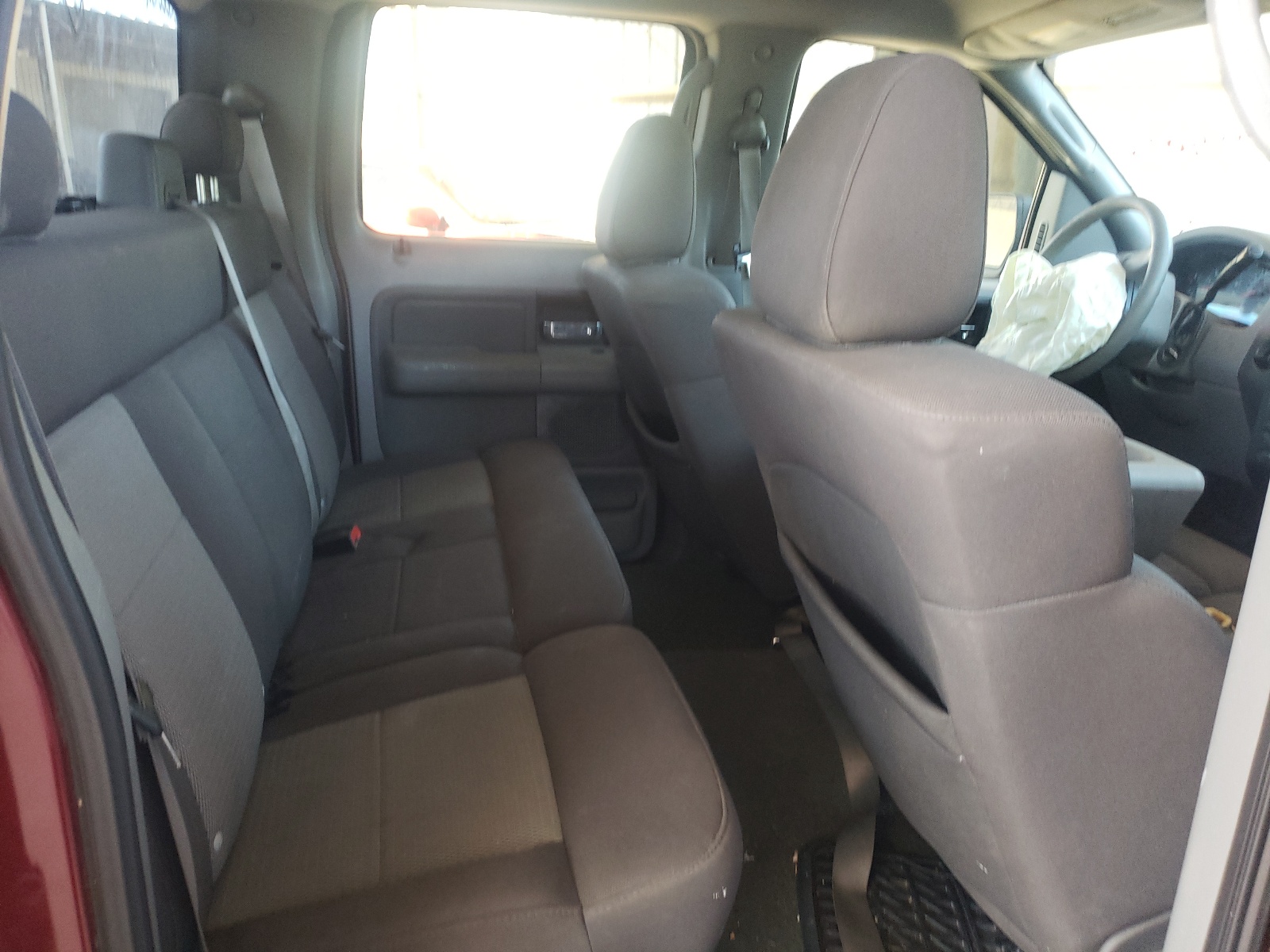 Photo 6 from auction – 2006 FORD F-150 with VIN 1FTRW12W36KD98511