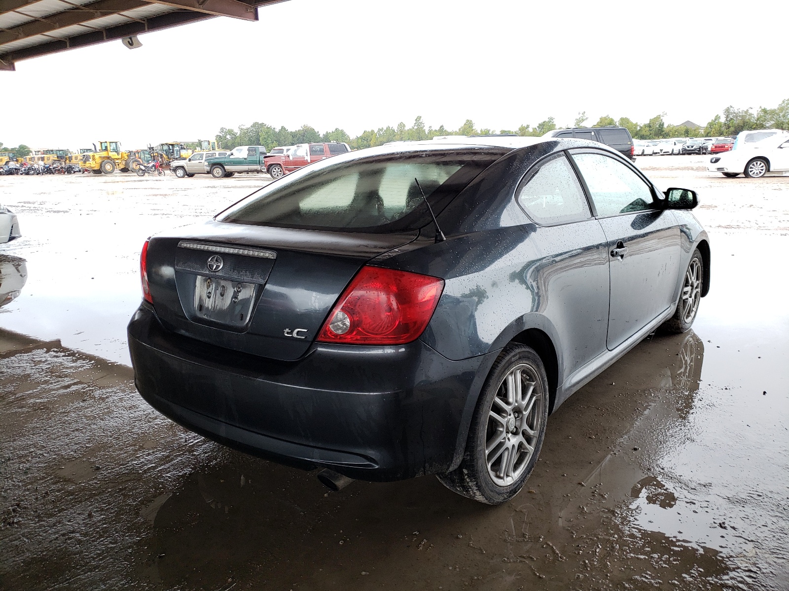 Photo 4 from auction – 2007 TOYOTA SCION TC with VIN JTKDE177270211814