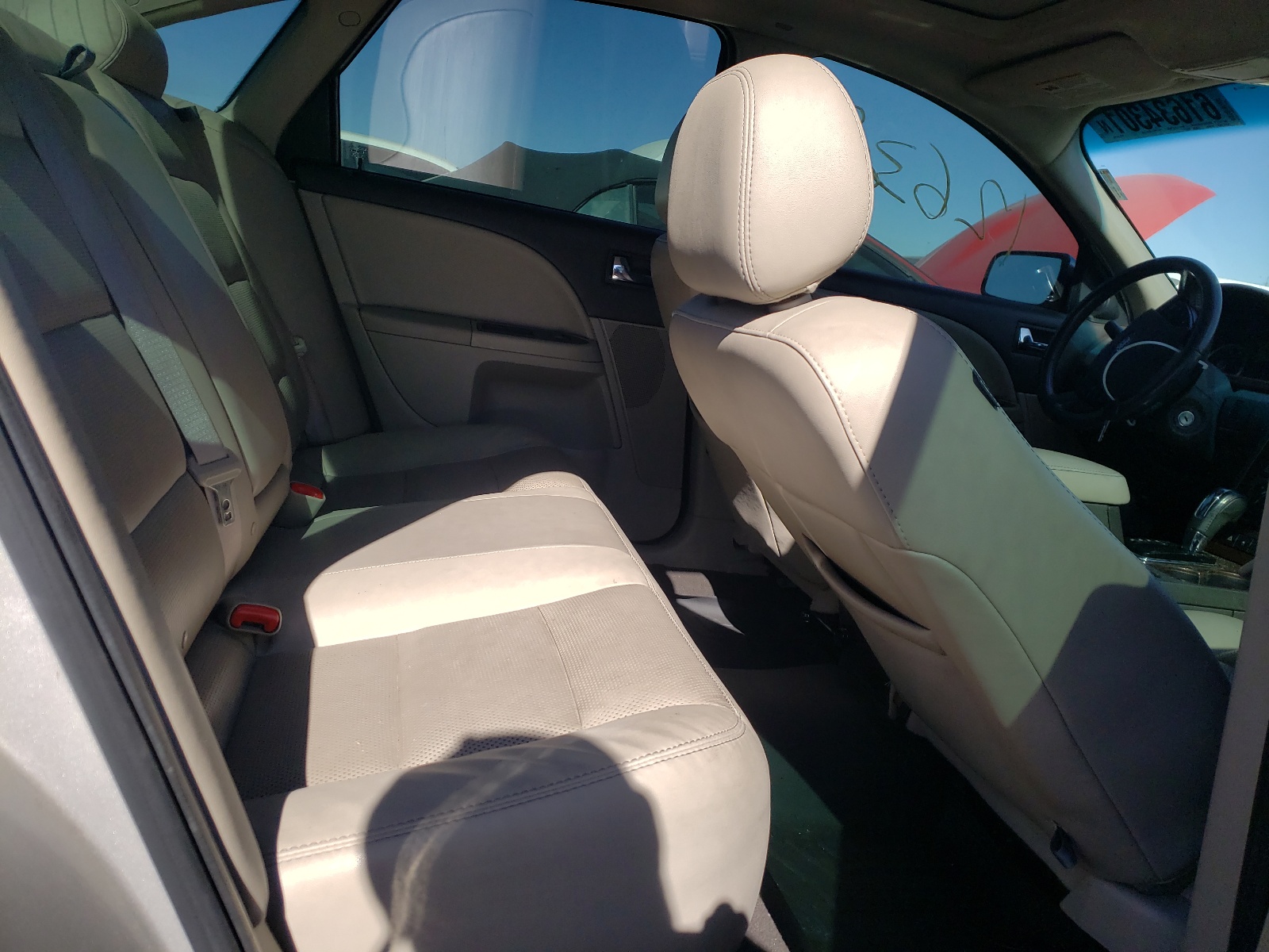 Photo 6 from auction – 2008 FORD TAURUS SEL with VIN 1FAHP24W28G155909