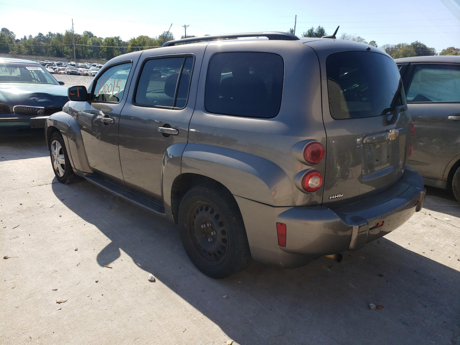 Photo 3 from auction – 2011 CHEVROLET HHR LS with VIN 3GNBAAFW6BS629949