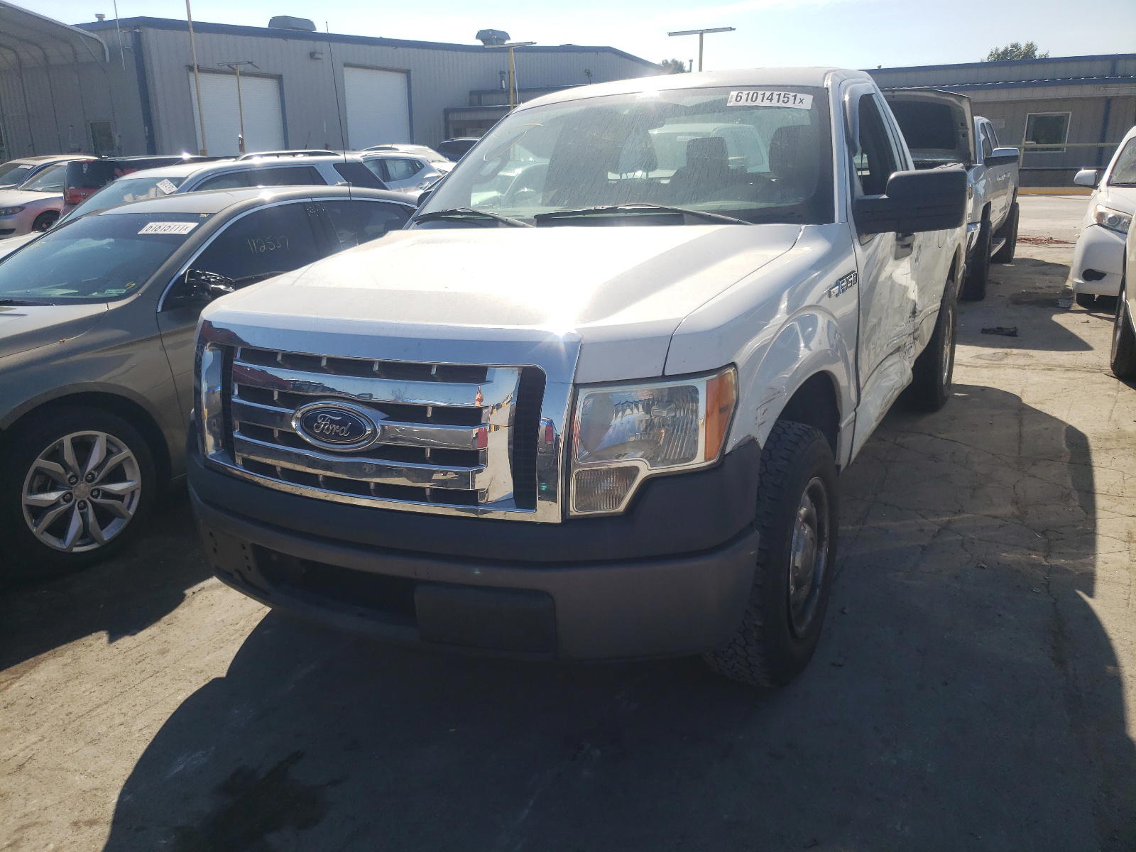 Photo 2 from auction – 2011 FORD F150 with VIN 1FTMF1CM5BKD83820