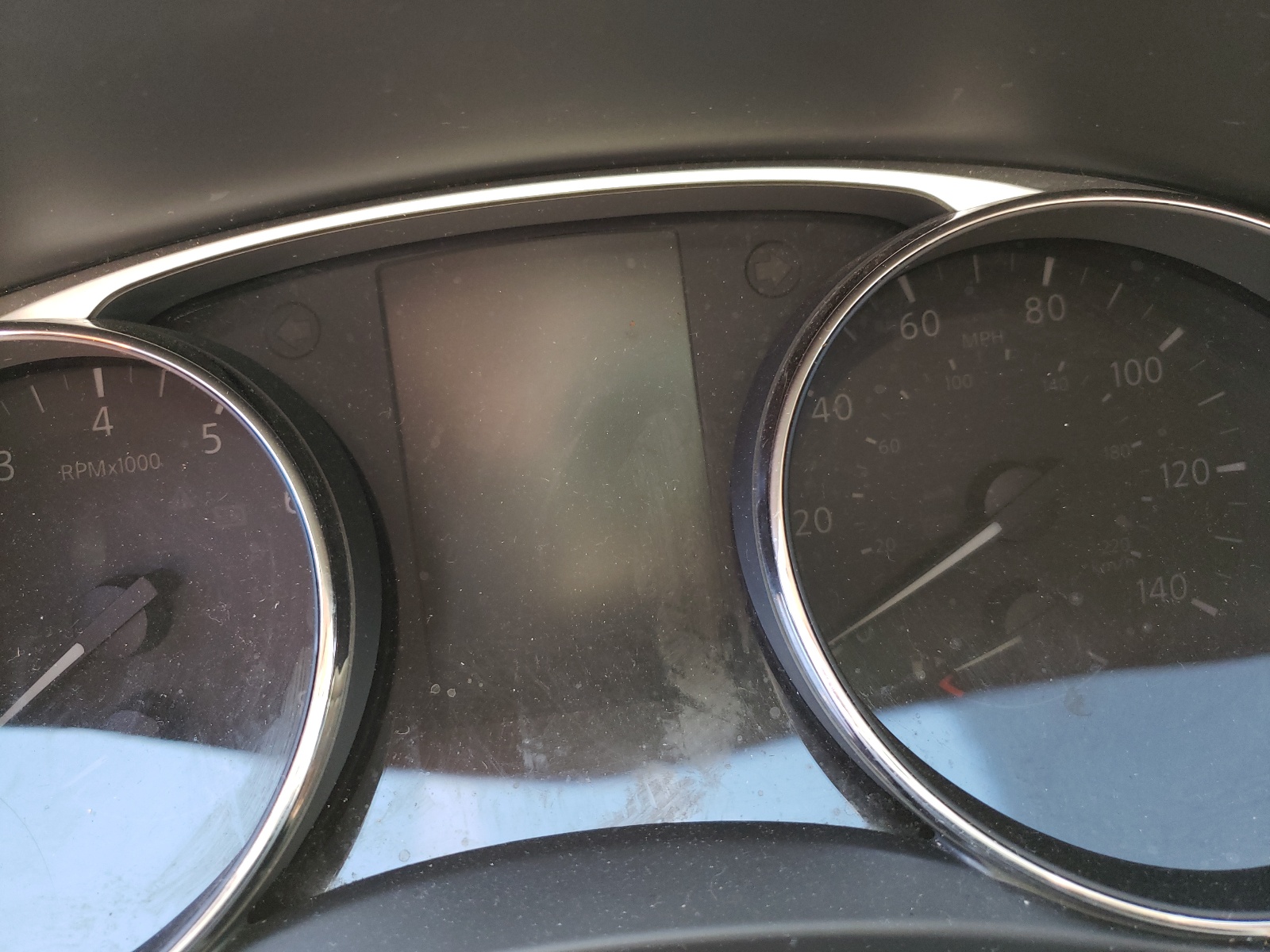 Photo 8 from auction – 2015 NISSAN ROGUE S with VIN KNMAT2MV7FP503635