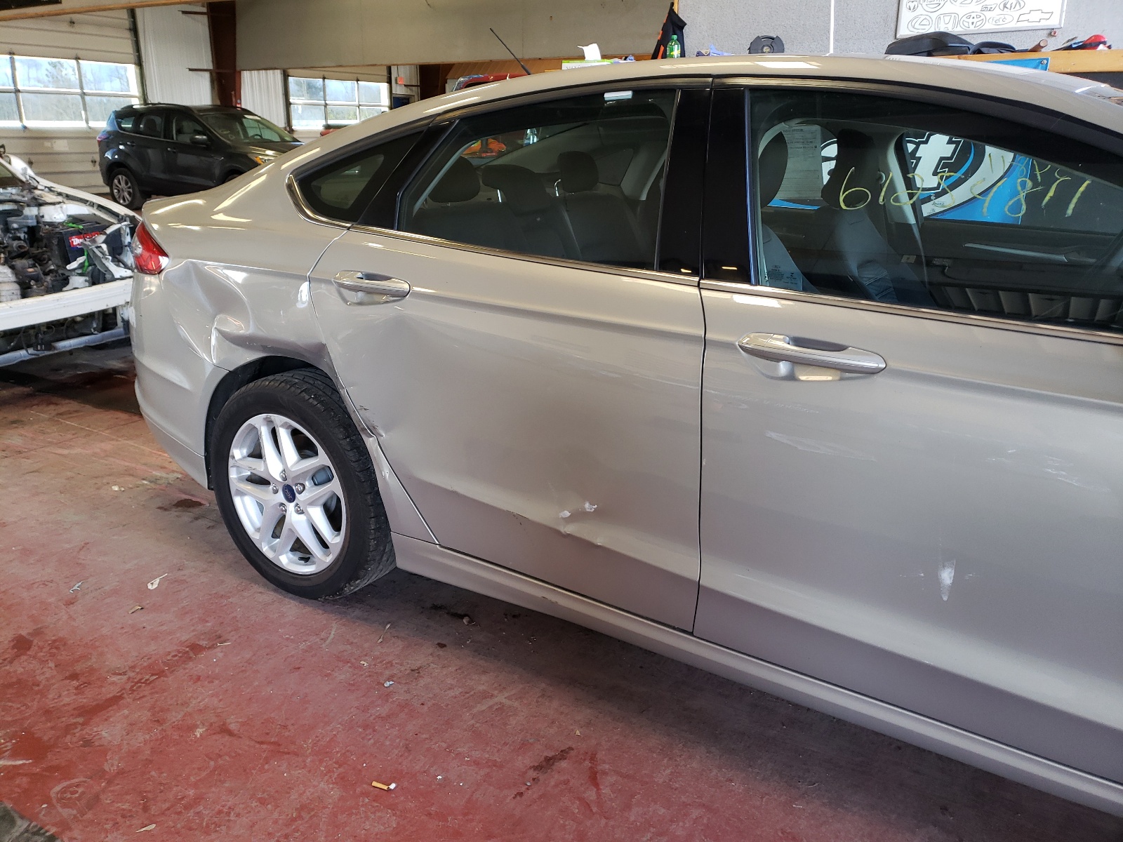 Photo 9 from auction – 2016 FORD FUSION SE with VIN 3FA6P0H77GR205838