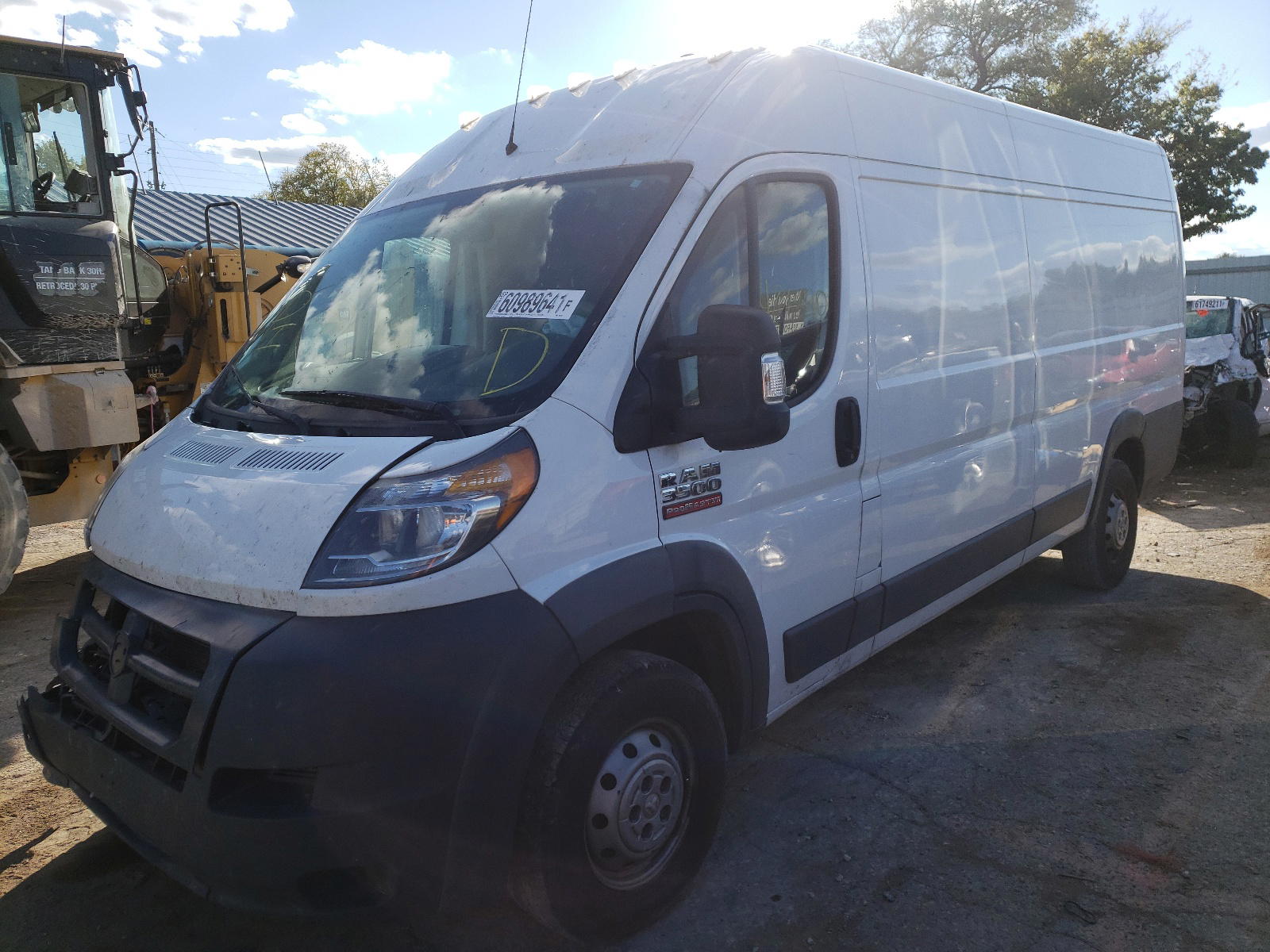 Photo 2 from auction – 2018 RAM PROMASTER with VIN 3C6URVJG5JE101437