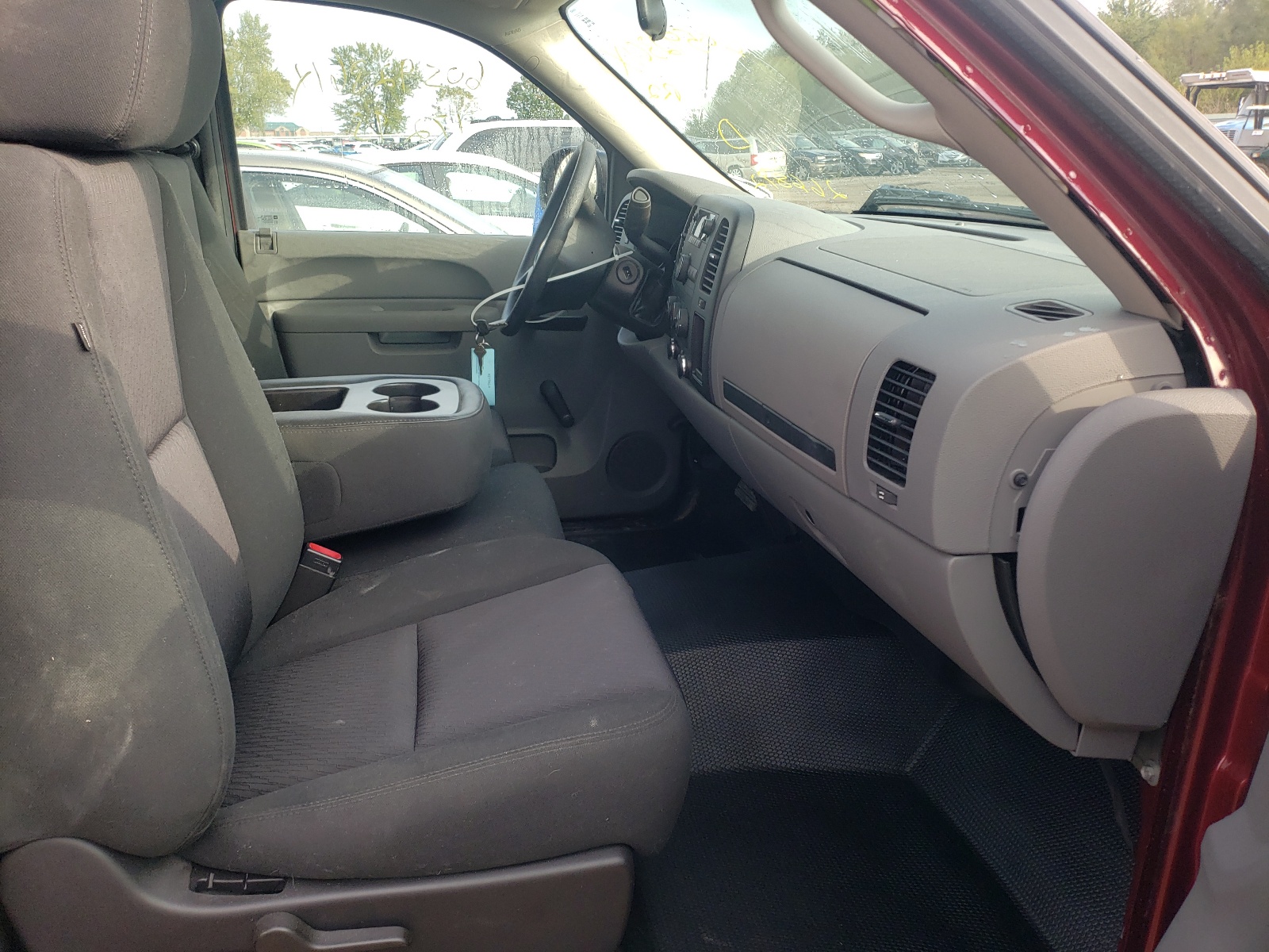 Photo 5 from auction – 2013 CHEVROLET SILVERADO with VIN 1GCNCPE09DZ266892