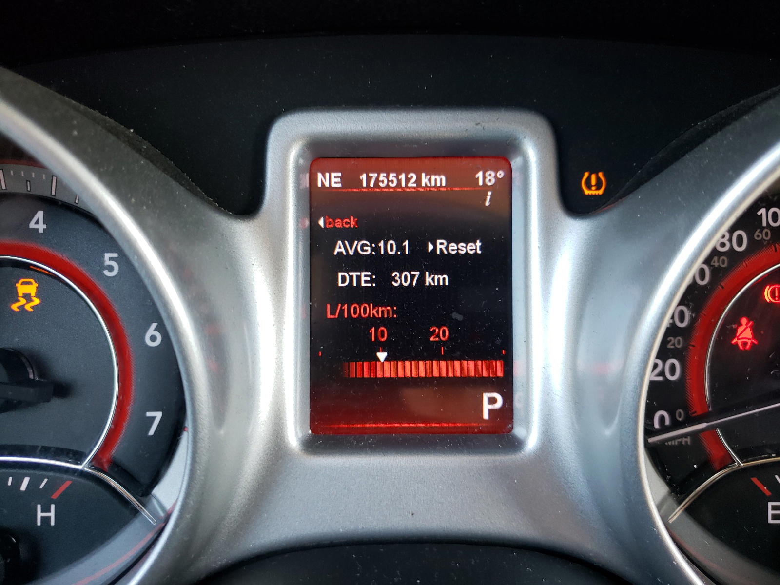 Photo 8 from auction – 2012 DODGE JOURNEY SX with VIN 3C4PDCCG4CT289131