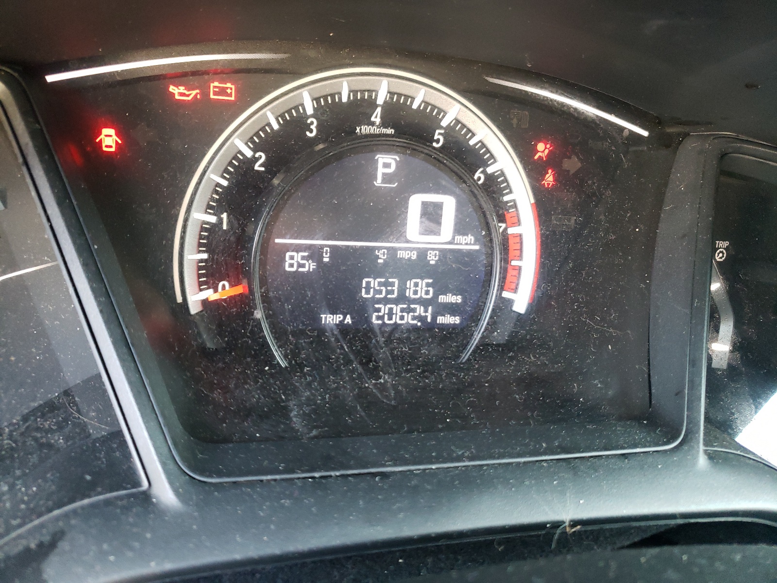 Photo 8 from auction – 2016 HONDA CIVIC LX with VIN 19XFC2F51GE076070