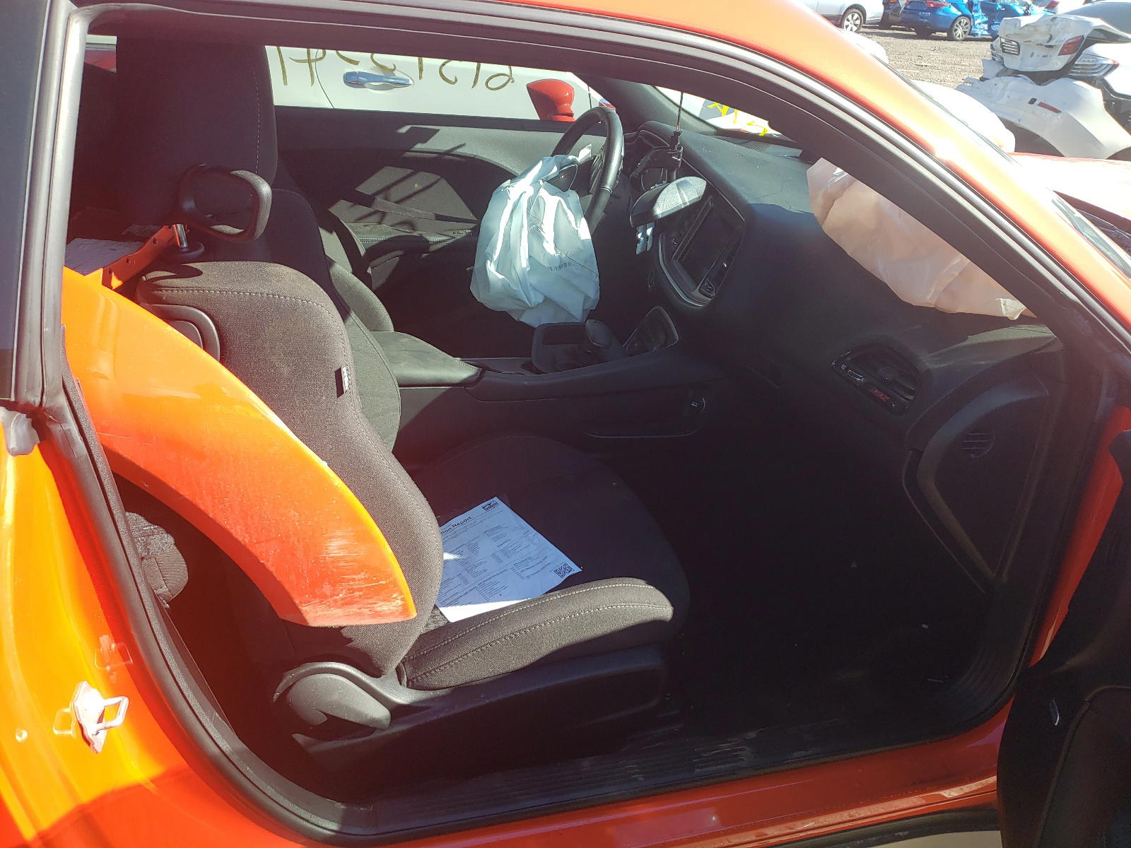 Photo 5 from auction – 2020 DODGE CHALLENGER with VIN 2C3CDZFJ9LH194117