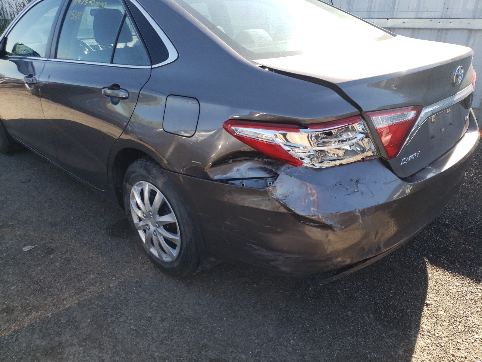 Photo 9 from auction – 2016 TOYOTA CAMRY LE with VIN 4T1BF1FK8GU230552