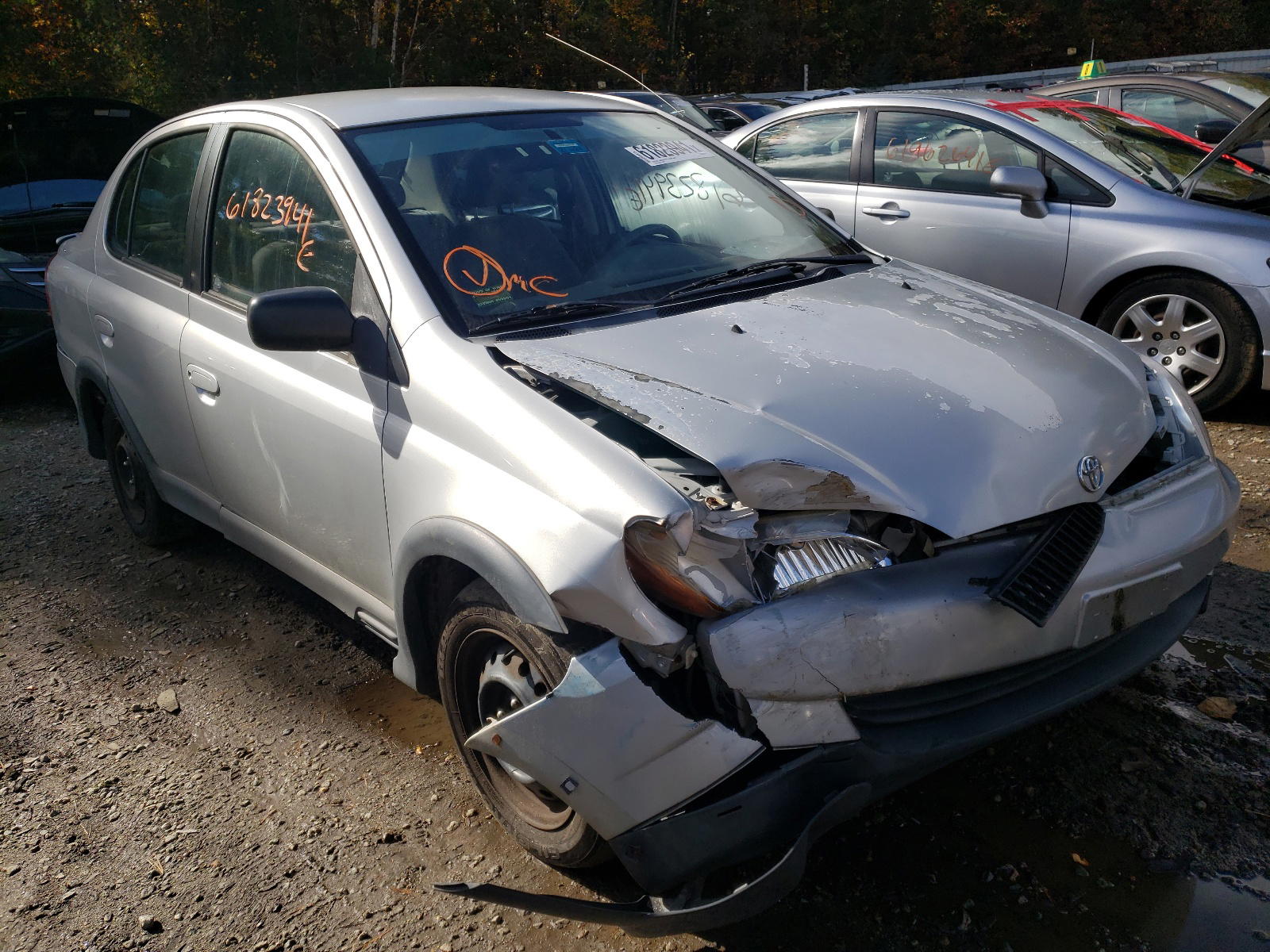 TOYOTA ECHO 2001 with VIN JTDBT123410121970 - Photo from auction