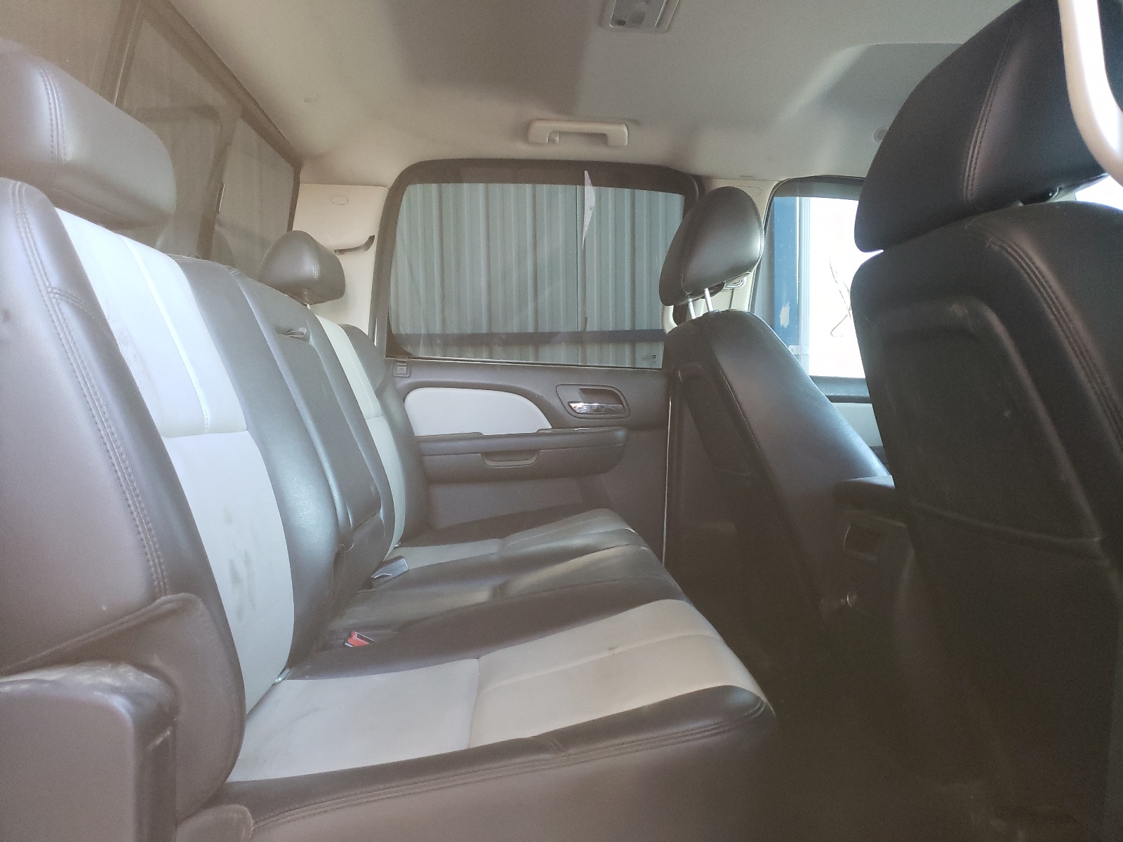 Photo 6 from auction – 2011 GMC SIERRA K15 with VIN 3GTP2WE29BG223027
