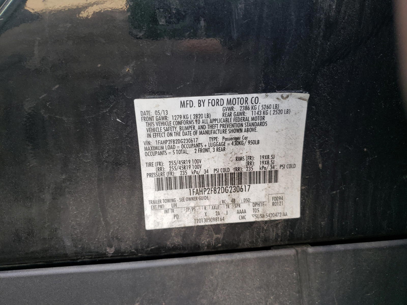 Photo 10 from auction – 2013 FORD TAURUS LIM with VIN 1FAHP2F82DG230617