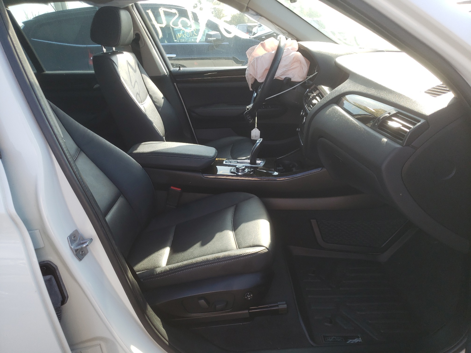 Photo 5 from auction – 2014 BMW X3 XDRIVE3 with VIN 5UXWX7C5XE0E77811