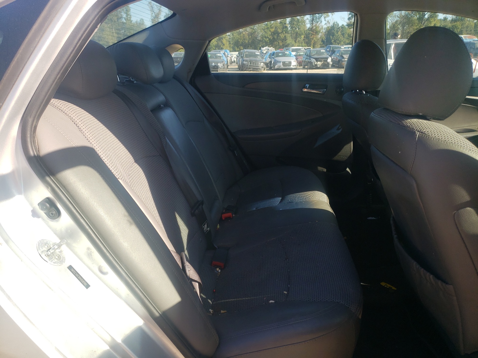 Zdjęcie 6 z aukcji – 2013 HYUNDAI SONATA SE z VIN 5NPEC4AC9DH508909