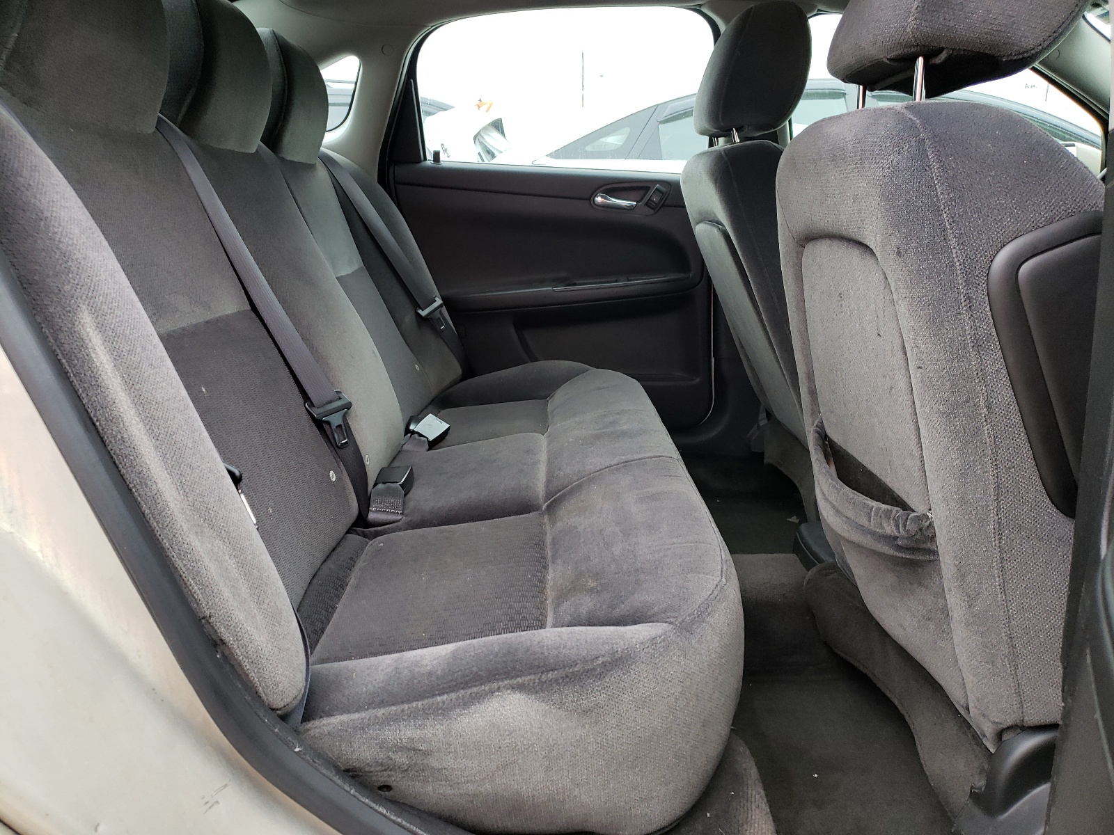 Photo 6 from auction – 2011 CHEVROLET IMPALA LT with VIN 2G1WG5EK1B1287748