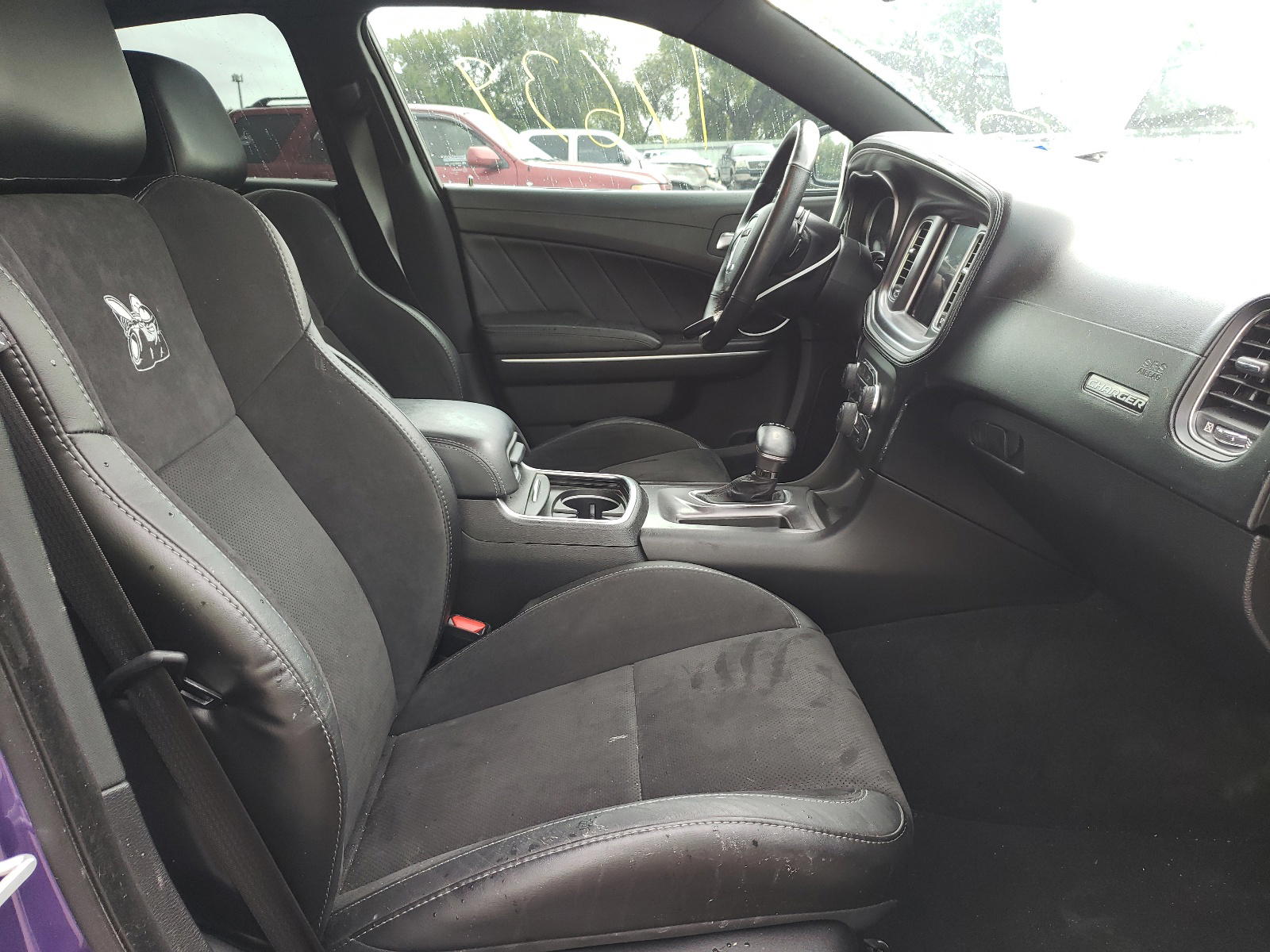 Photo 5 from auction – 2019 DODGE CHARGER SC with VIN 2C3CDXGJ8KH700523