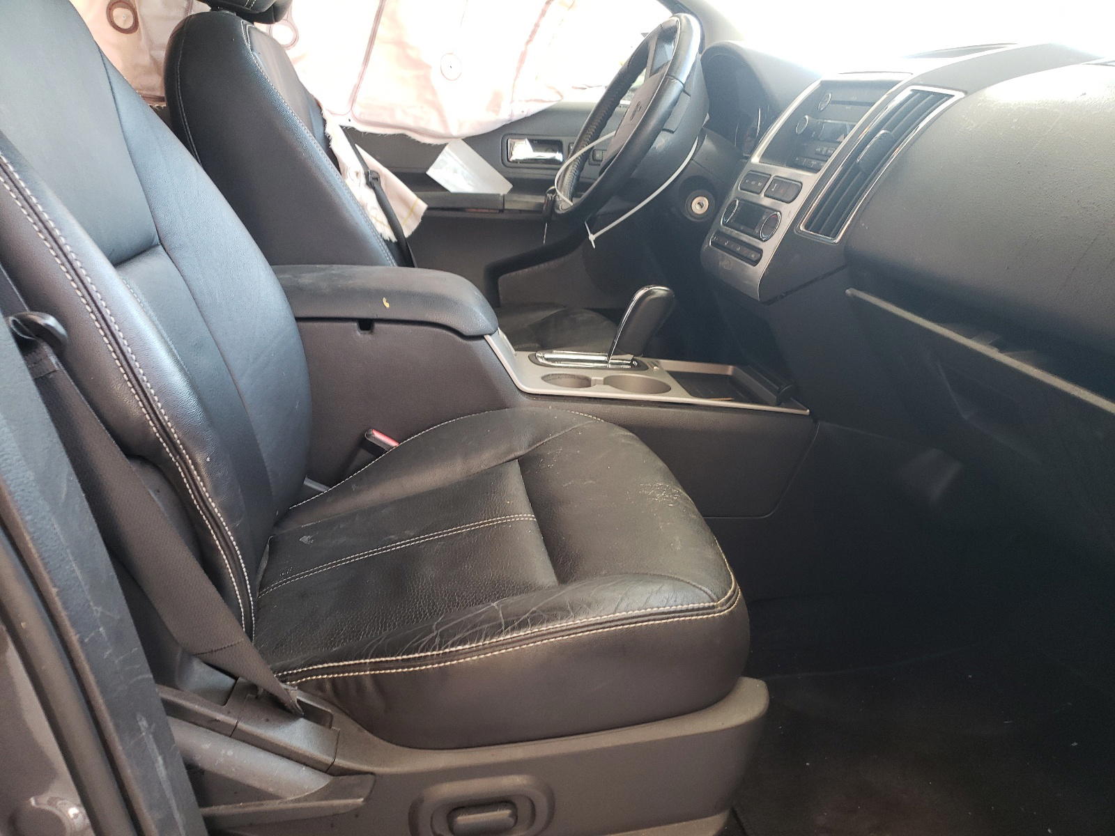 Photo 5 from auction – 2010 FORD EDGE LIMIT with VIN 2FMDK3KC2ABB74328