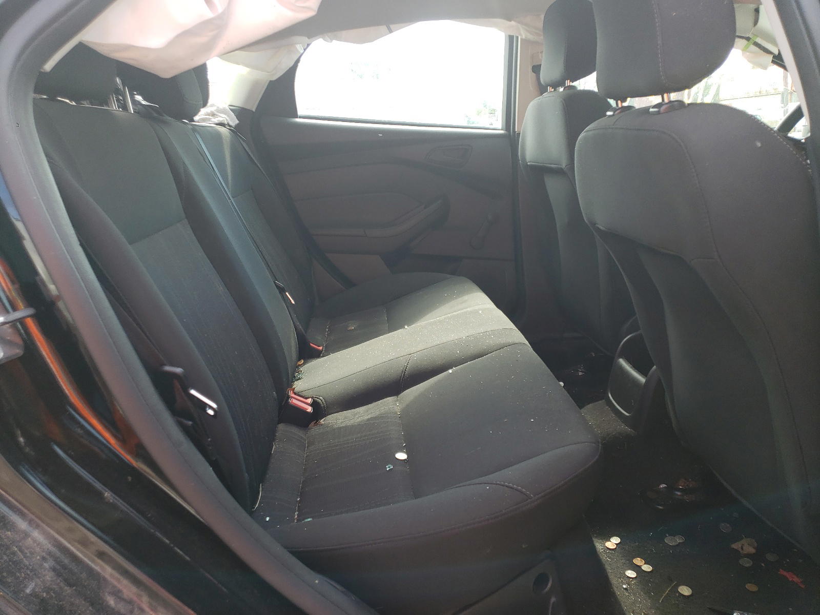 Photo 6 from auction – 2016 FORD FOCUS S with VIN 1FADP3E24GL202234