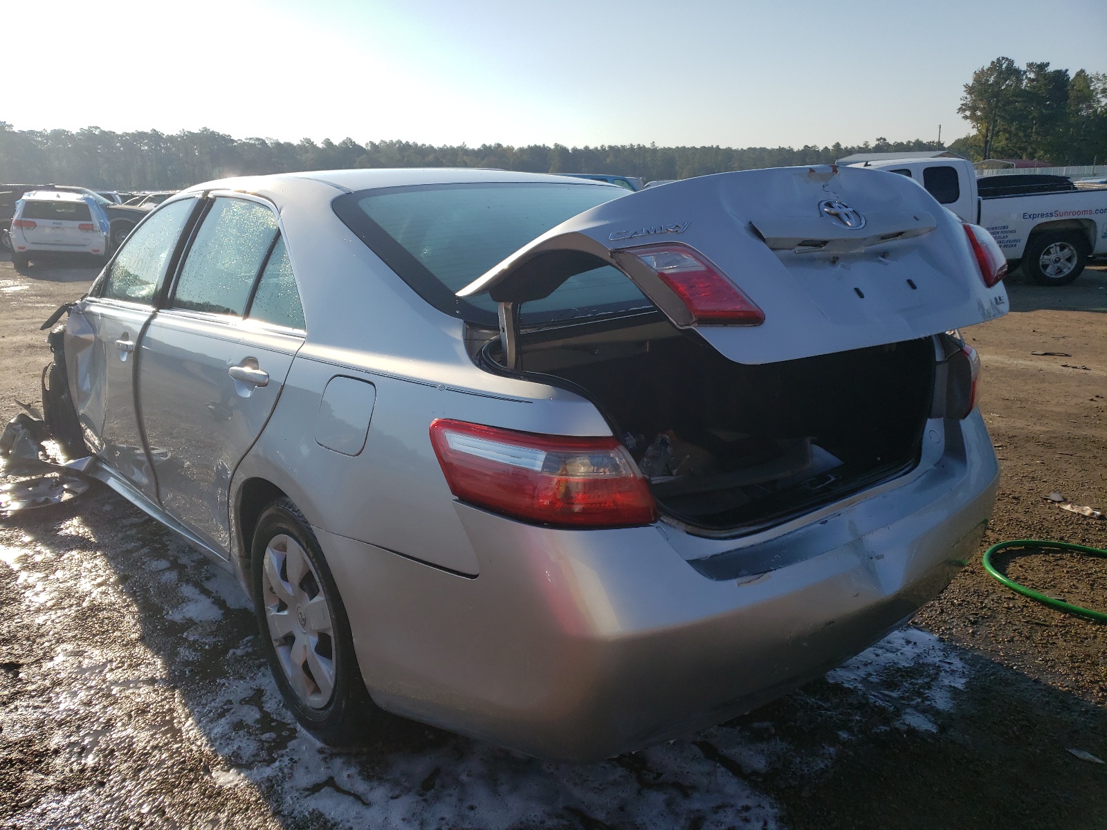 Photo 3 from auction – 2007 TOYOTA CAMRY with VIN 4T1BE46K87U182765