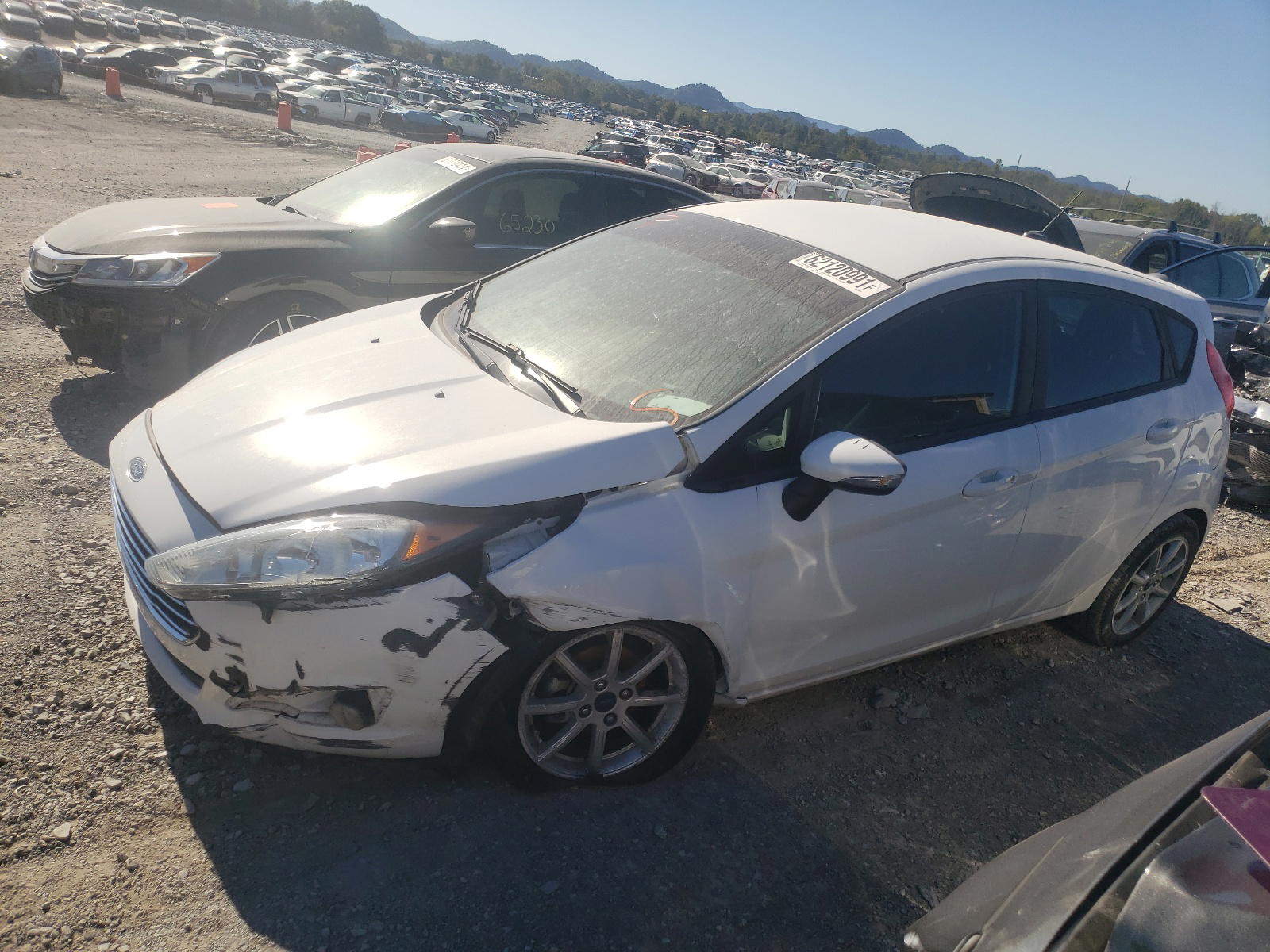 Photo 2 from auction – 2016 FORD FIESTA SE with VIN 3FADP4EJ7GM118632