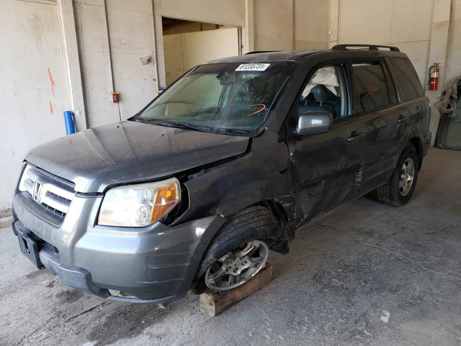Photo 2 from auction – 2008 HONDA PILOT EXL with VIN 5FNYF28538B006028