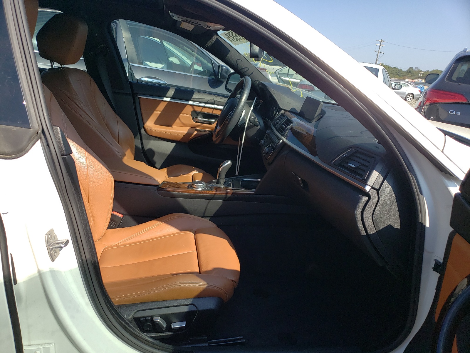 Photo 5 from auction – 2016 BMW 428 I GRAN with VIN WBA4A9C5XGG508405