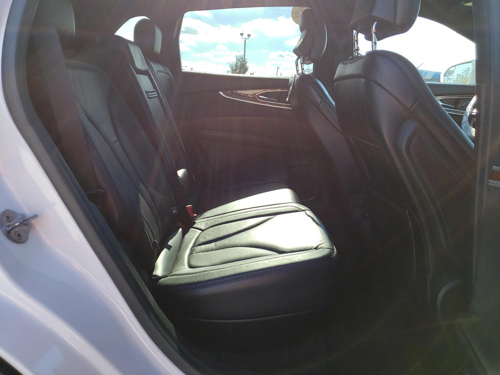 Photo 6 from auction – 2016 LINCOLN MKX SELECT with VIN 2LMTJ6KR9GBL80375