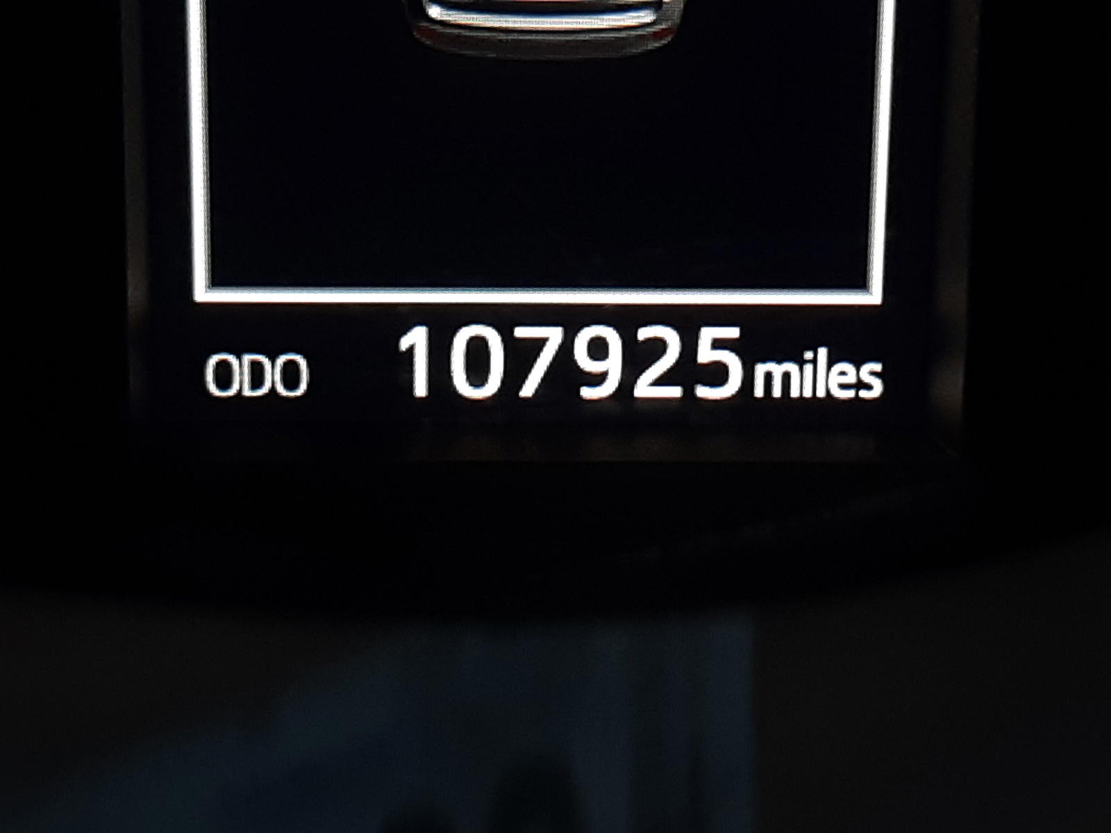Photo 8 from auction – 2015 TOYOTA HIGHLANDER with VIN 5TDKKRFH6FS119231