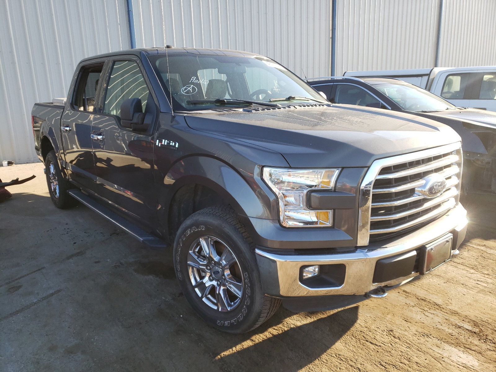 FORD F150 SUPER 2016 with VIN 1FTEW1EF1GKF76721 - Photo from auction