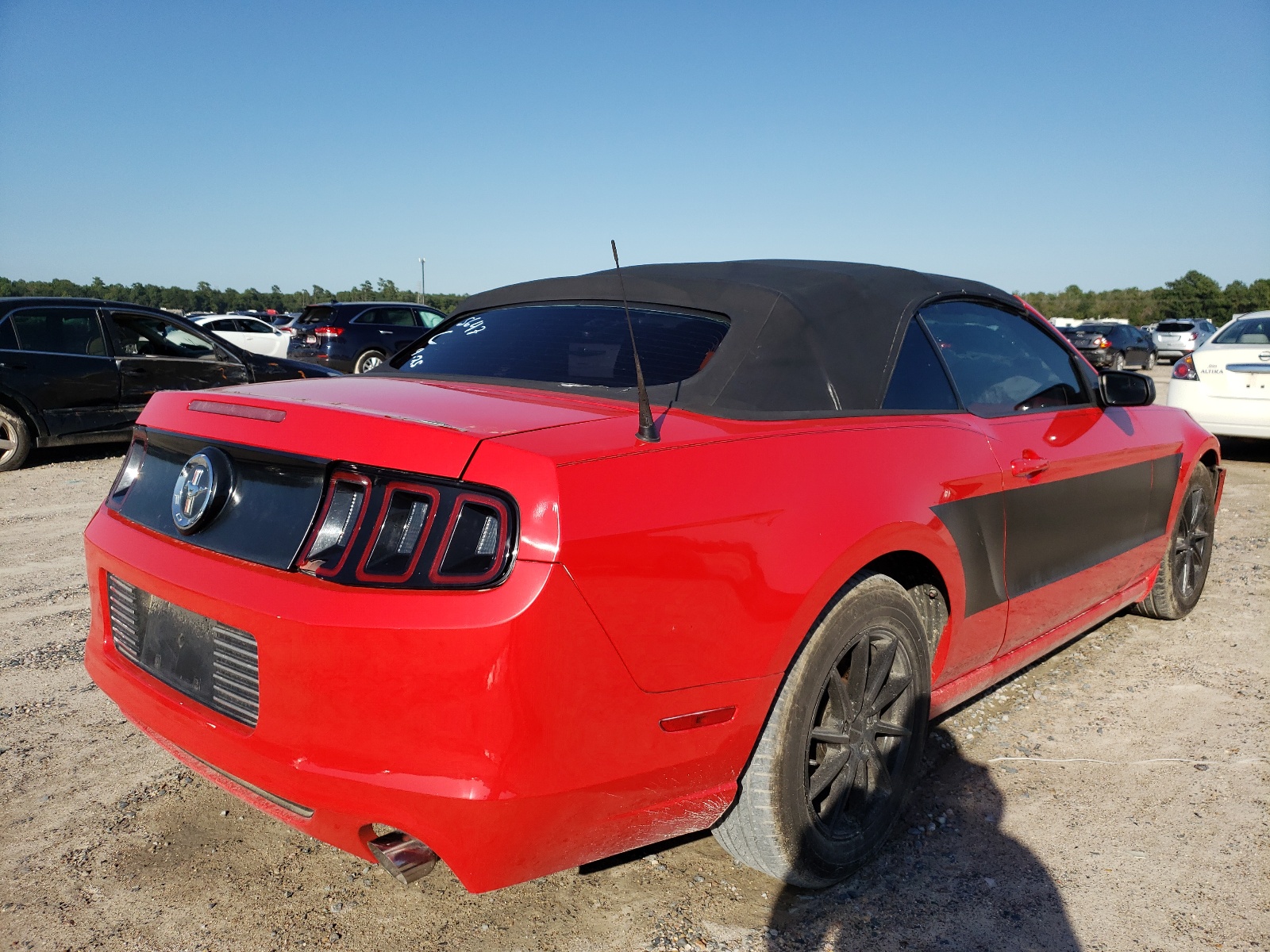 Photo 4 from auction – 2014 FORD MUSTANG with VIN 1ZVBP8EM2E5205647